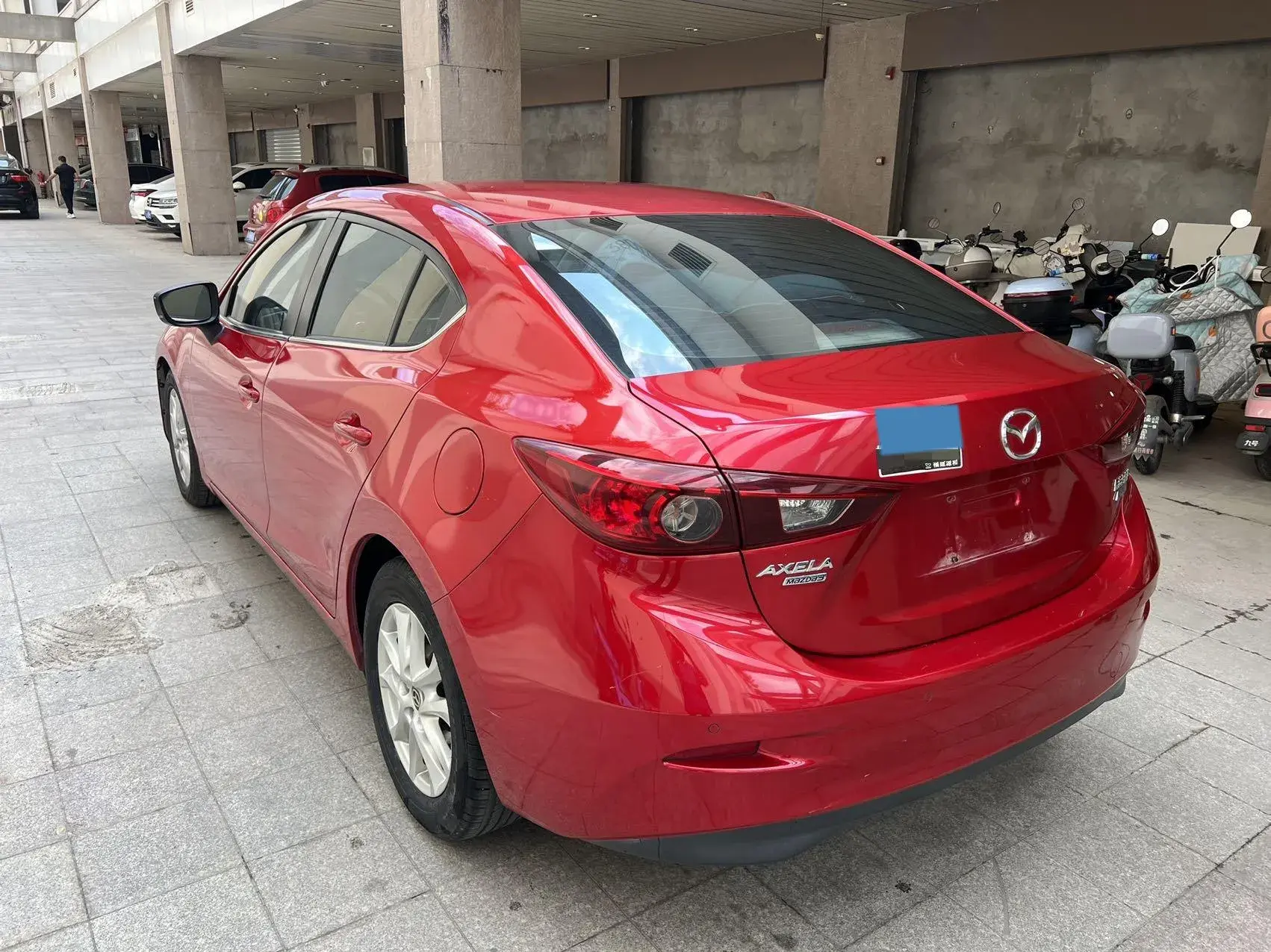2017 MAZDA 3 thumbnail 4