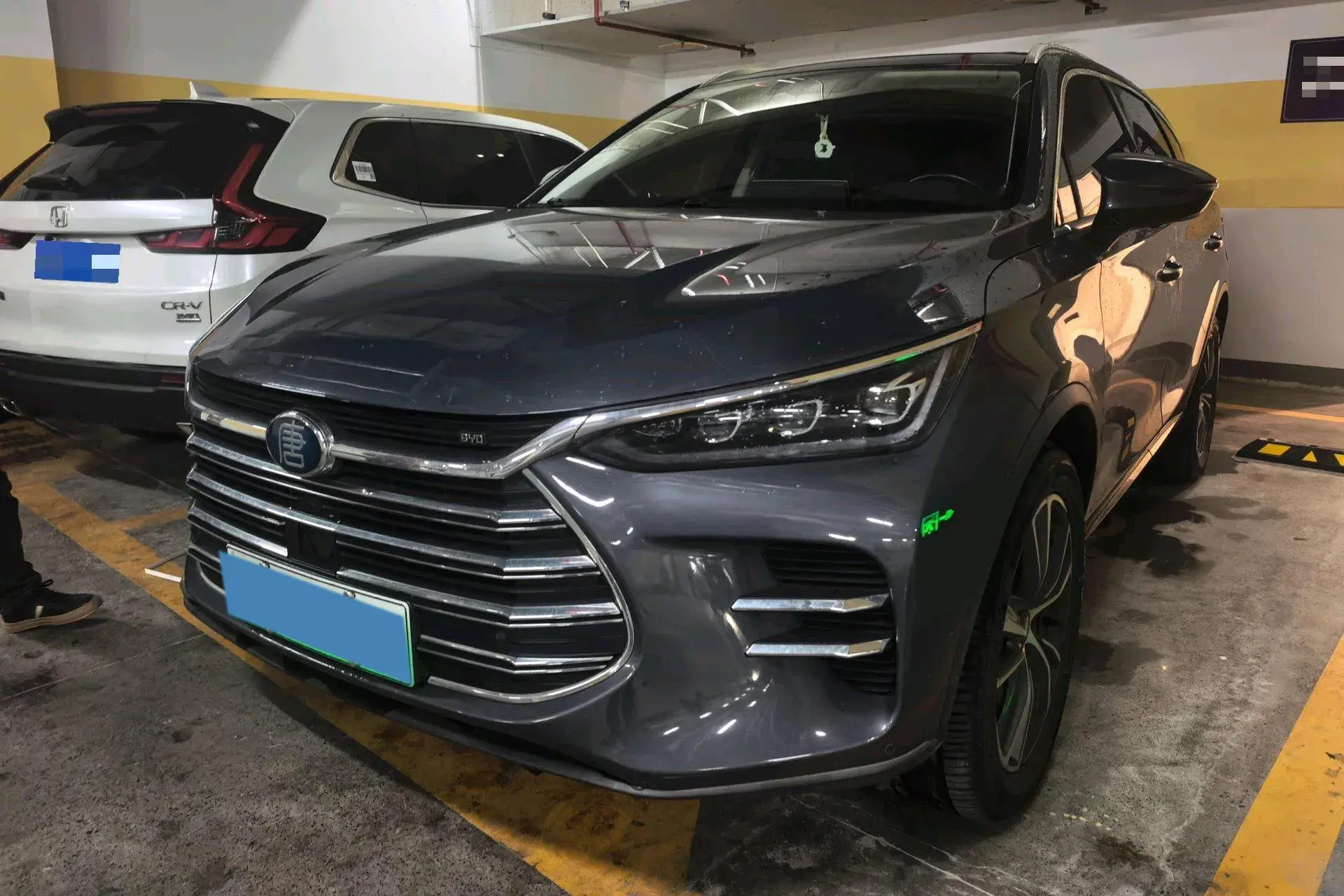 2018 BYD TANG view 1