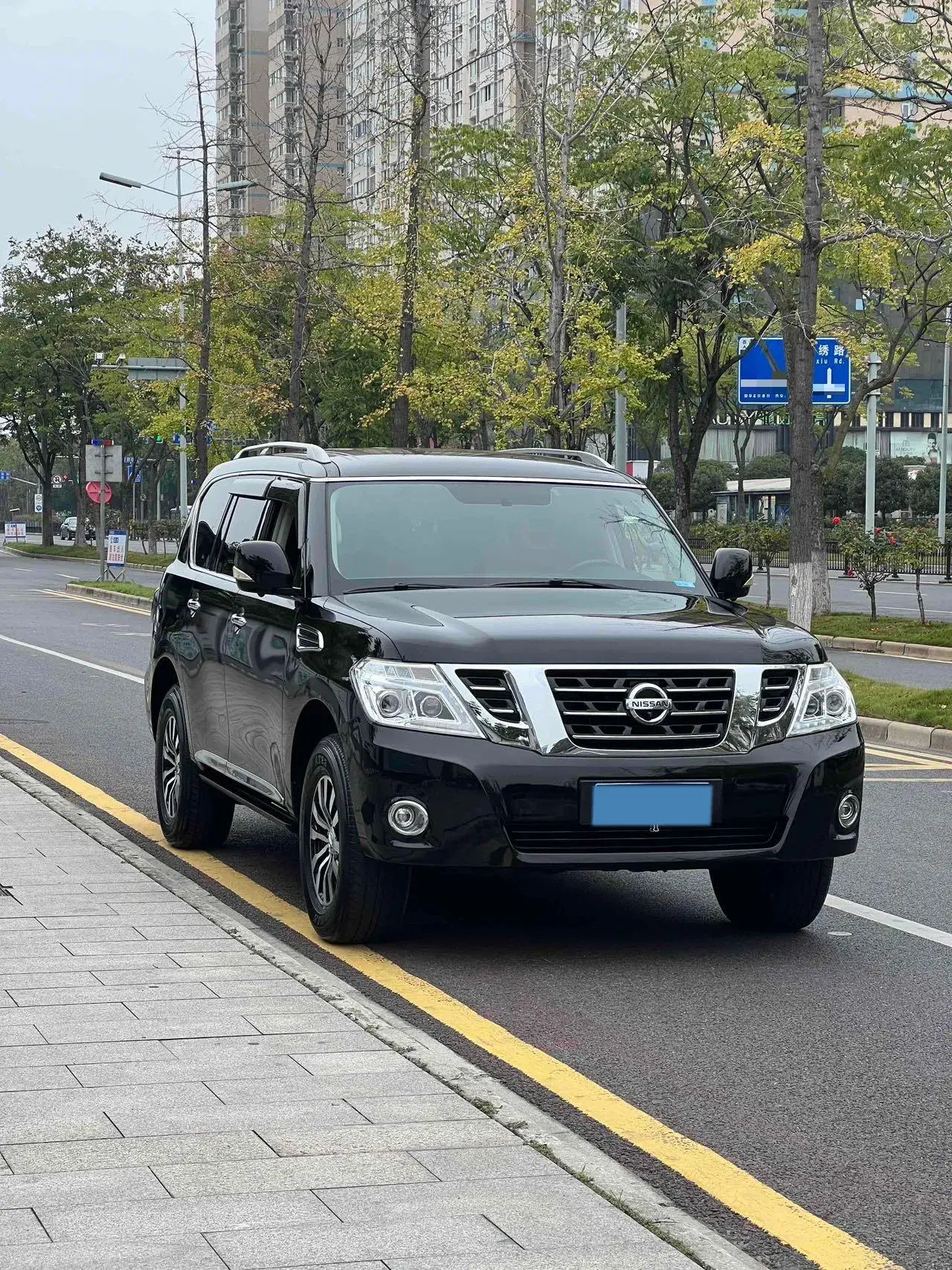 2018 NISSAN PATROL thumbnail 3