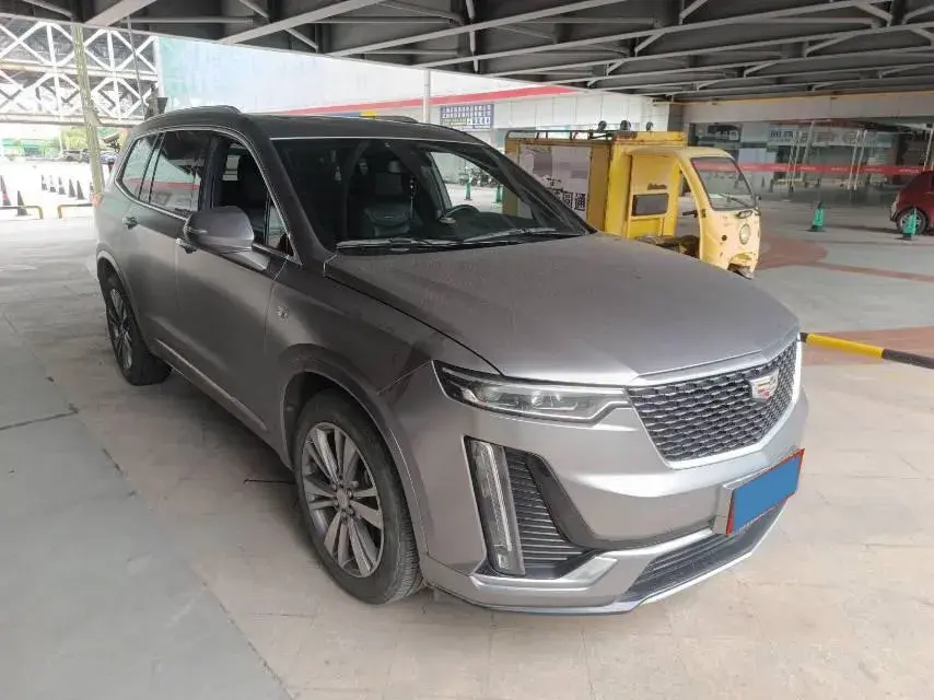 2020 CADILLAC XT6 thumbnail 2