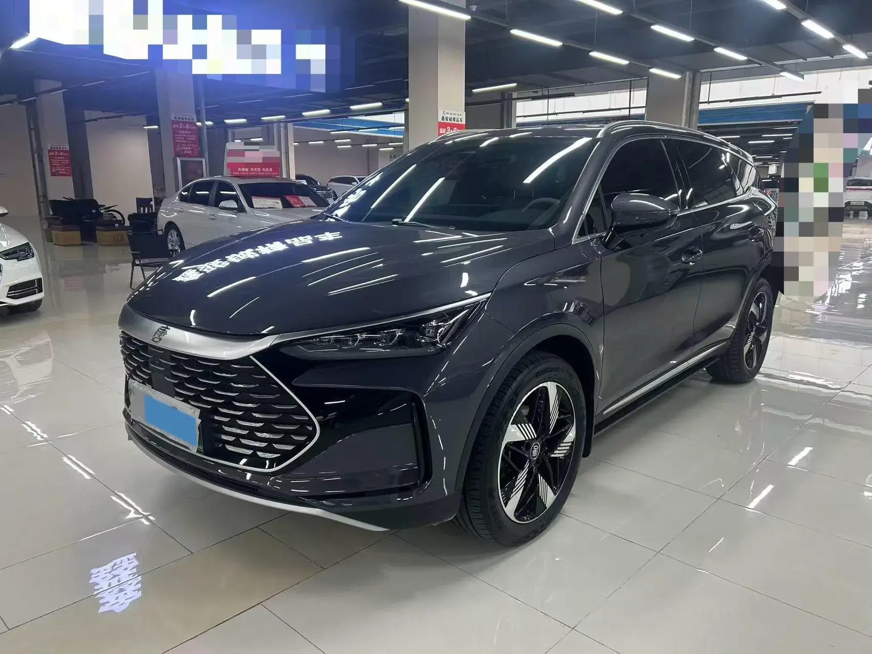 2023 BYD TANG view 1