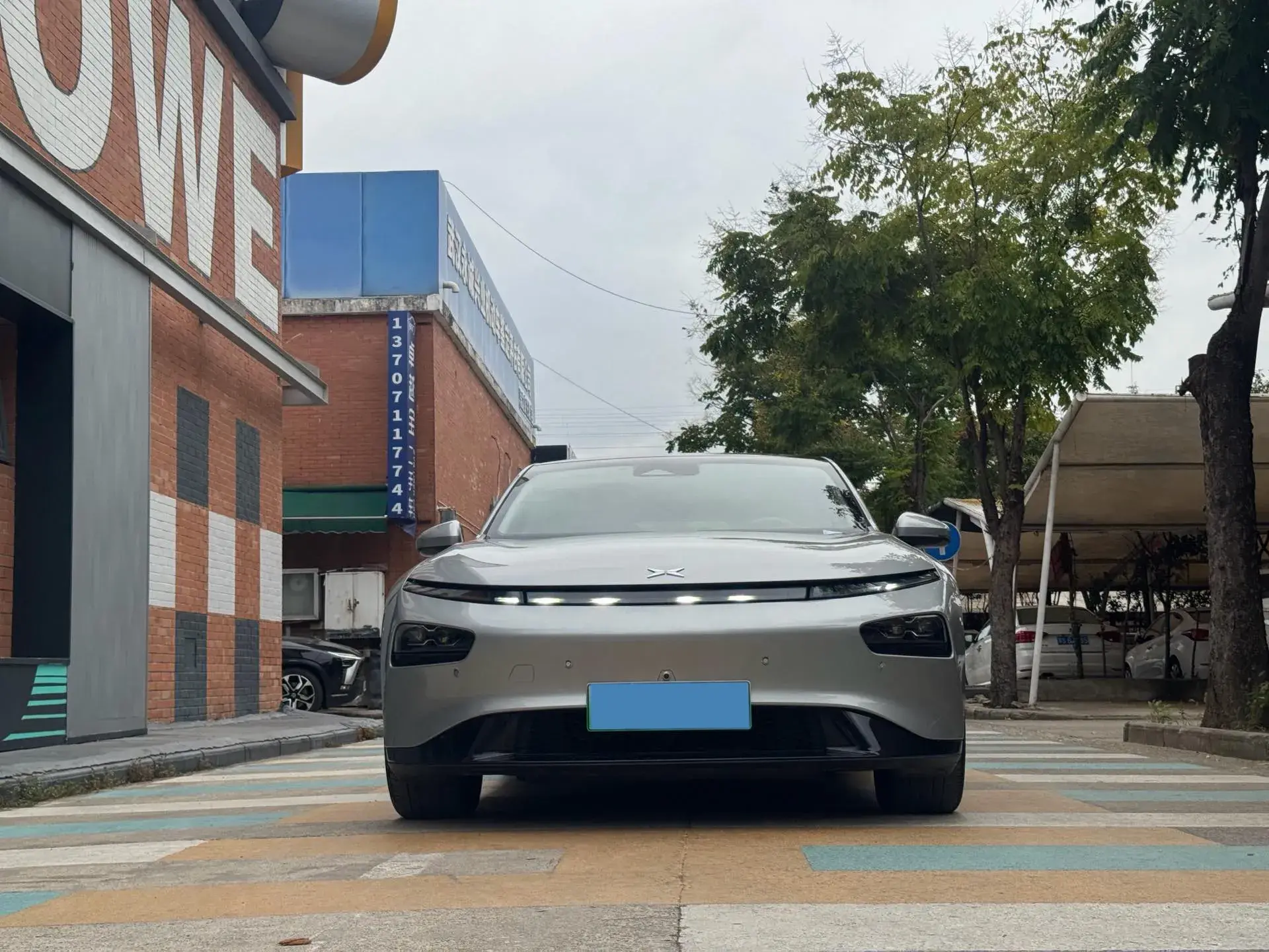 2020 XPENG P7 thumbnail 2