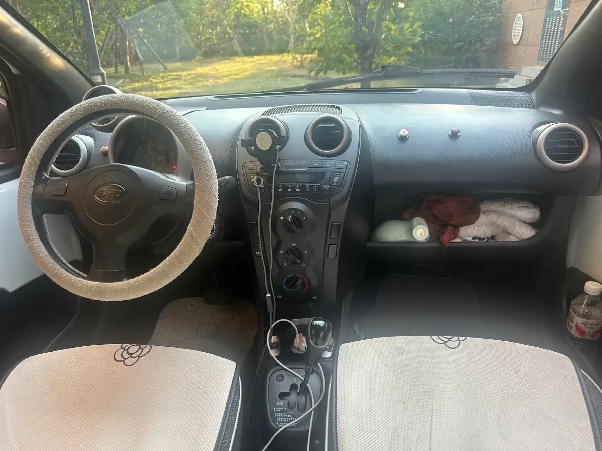 2015 BYD F0 1.0L 68HP L3 5MT,autocango,china used car exporter,china ev exporter,chinese used car exporter,chinese used ev exporter