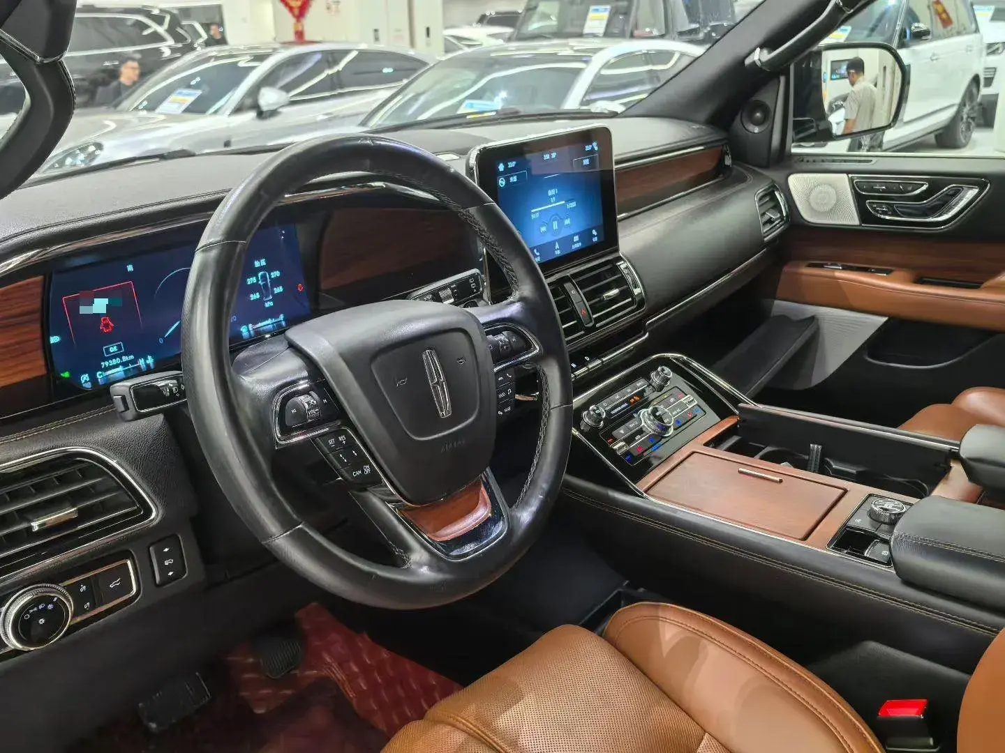 2019 LINCOLN NAVIGATOR thumbnail 3