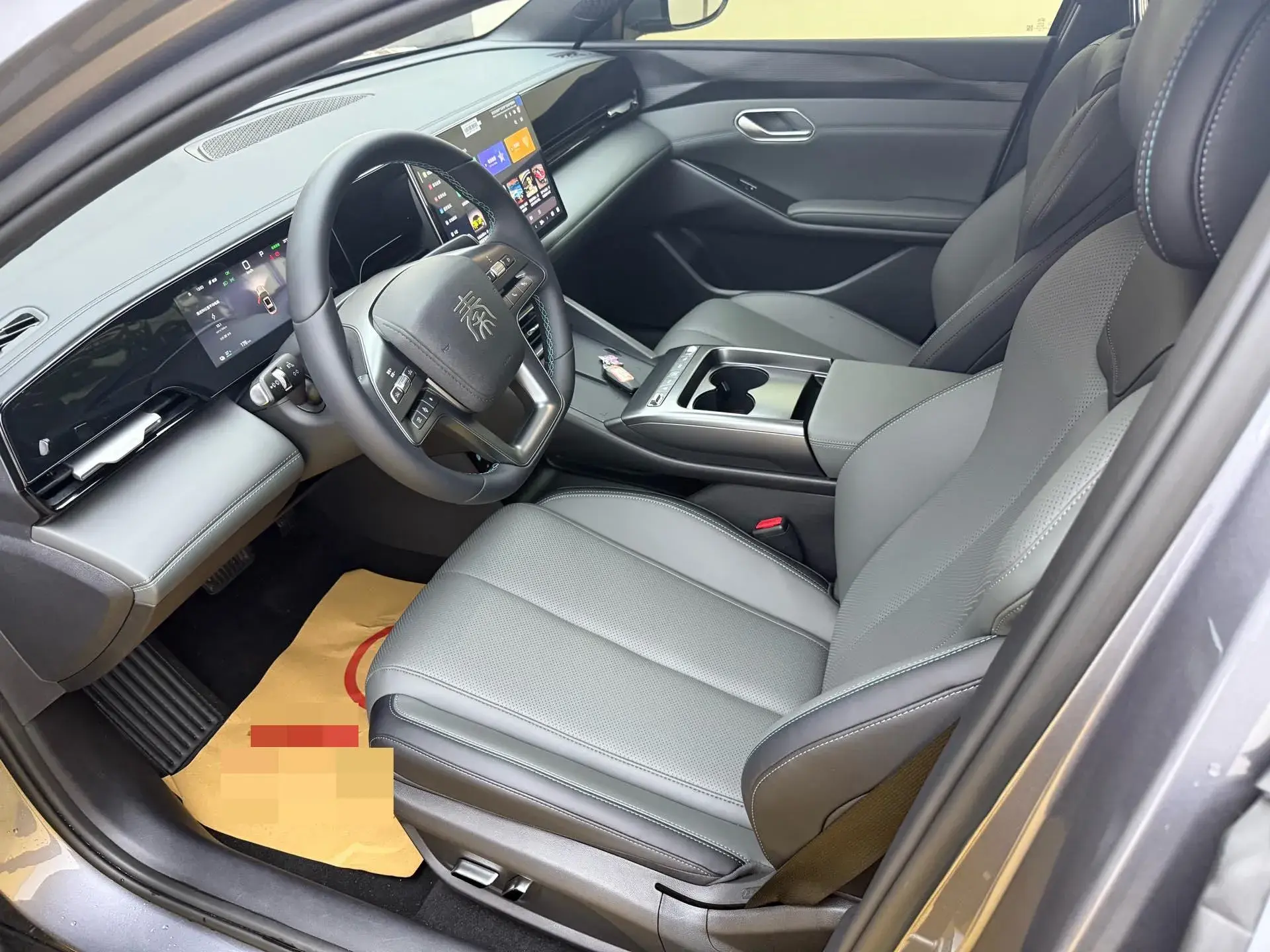 2025 BYD QINL thumbnail 4