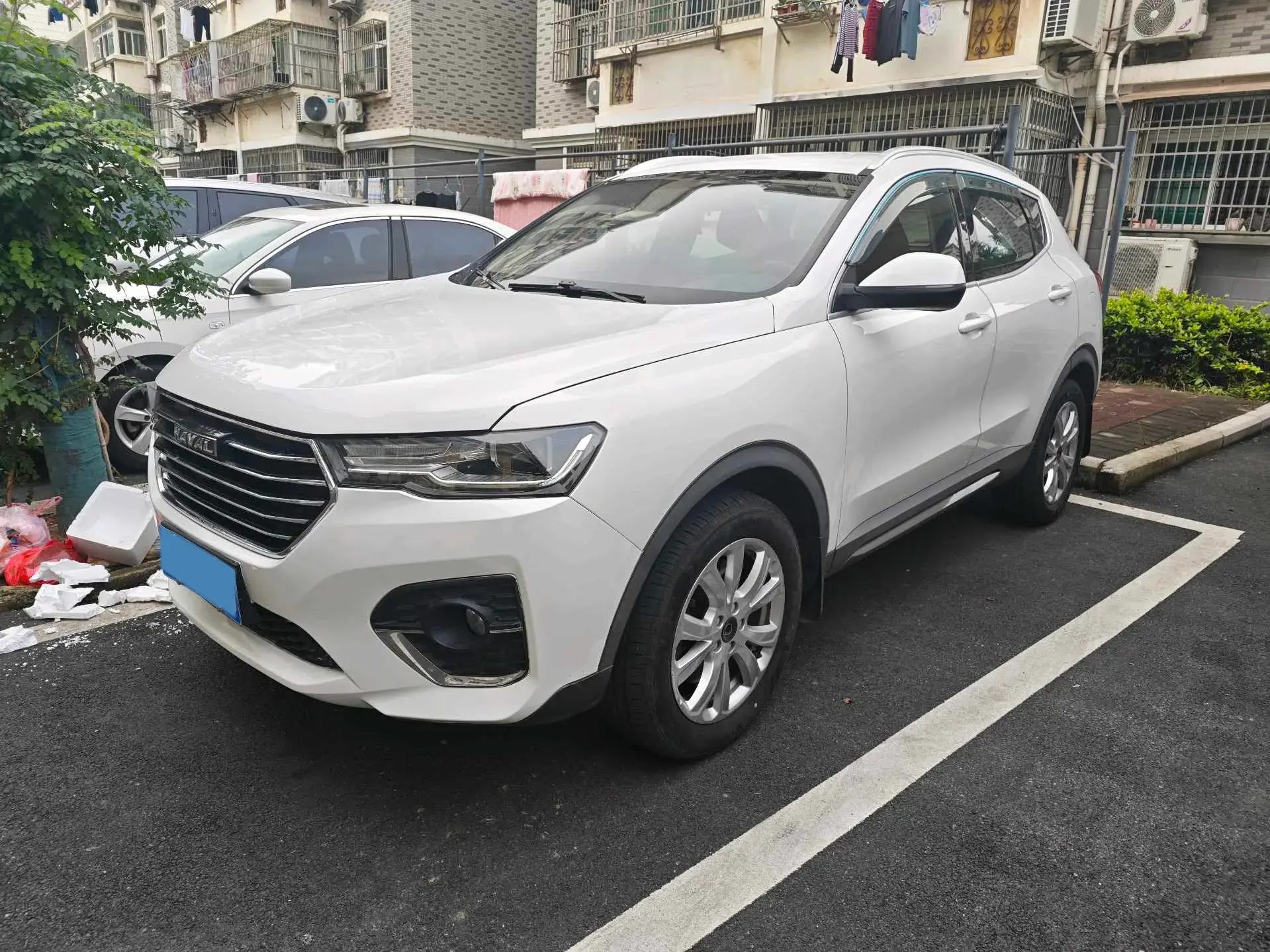 2019 HAVAL H4 view 1
