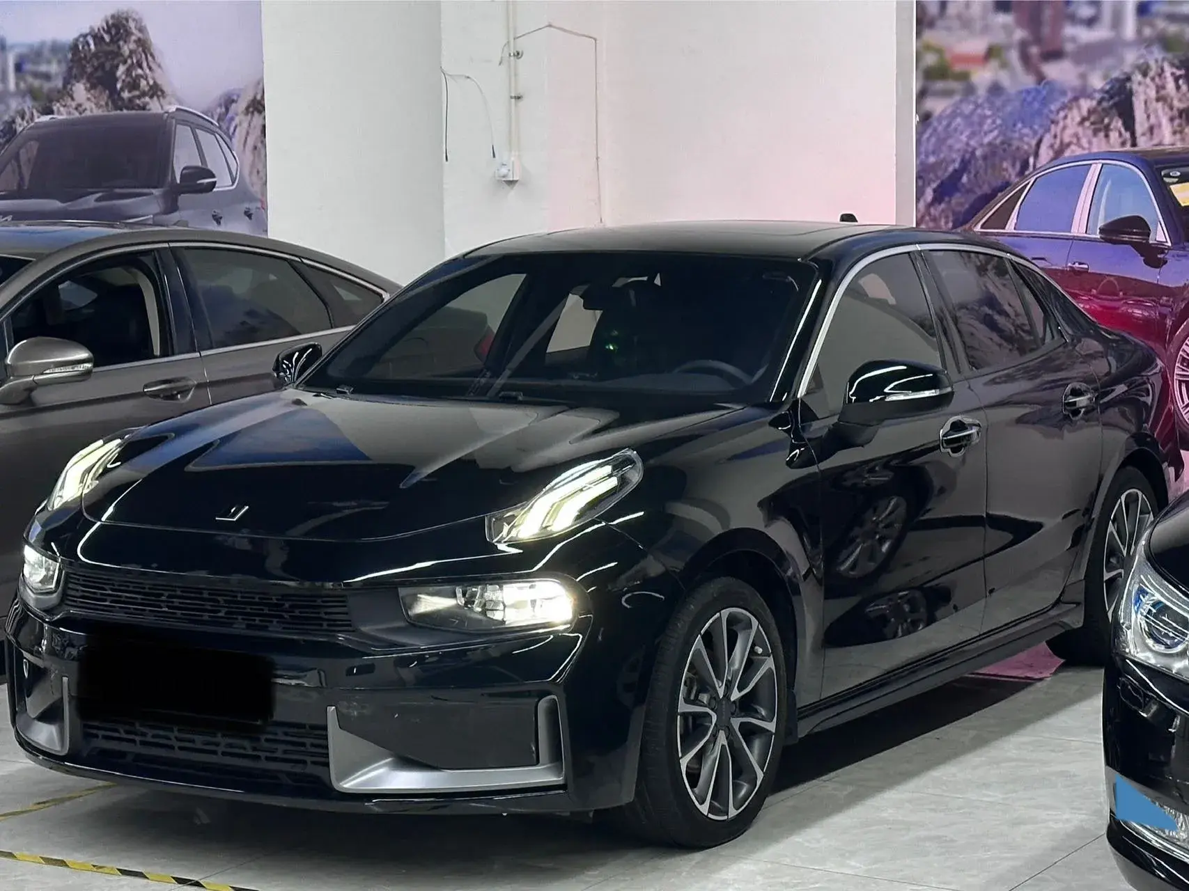 2020 LYNK&CO 03 view 1