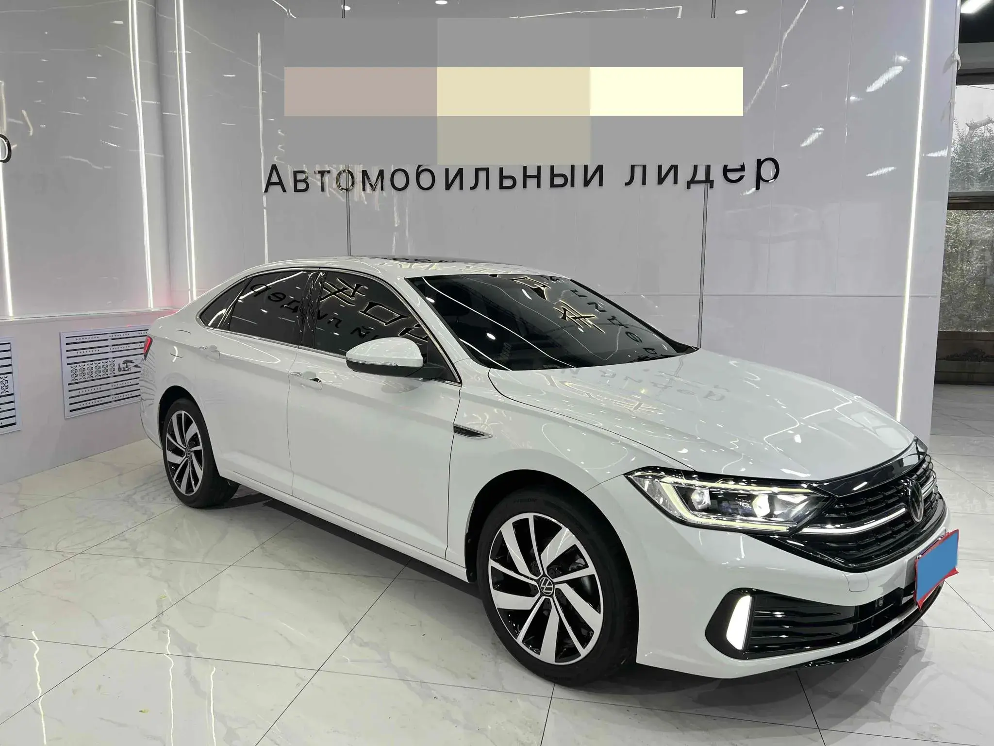 2023 VOLKSWAGEN SAGITAR thumbnail 2