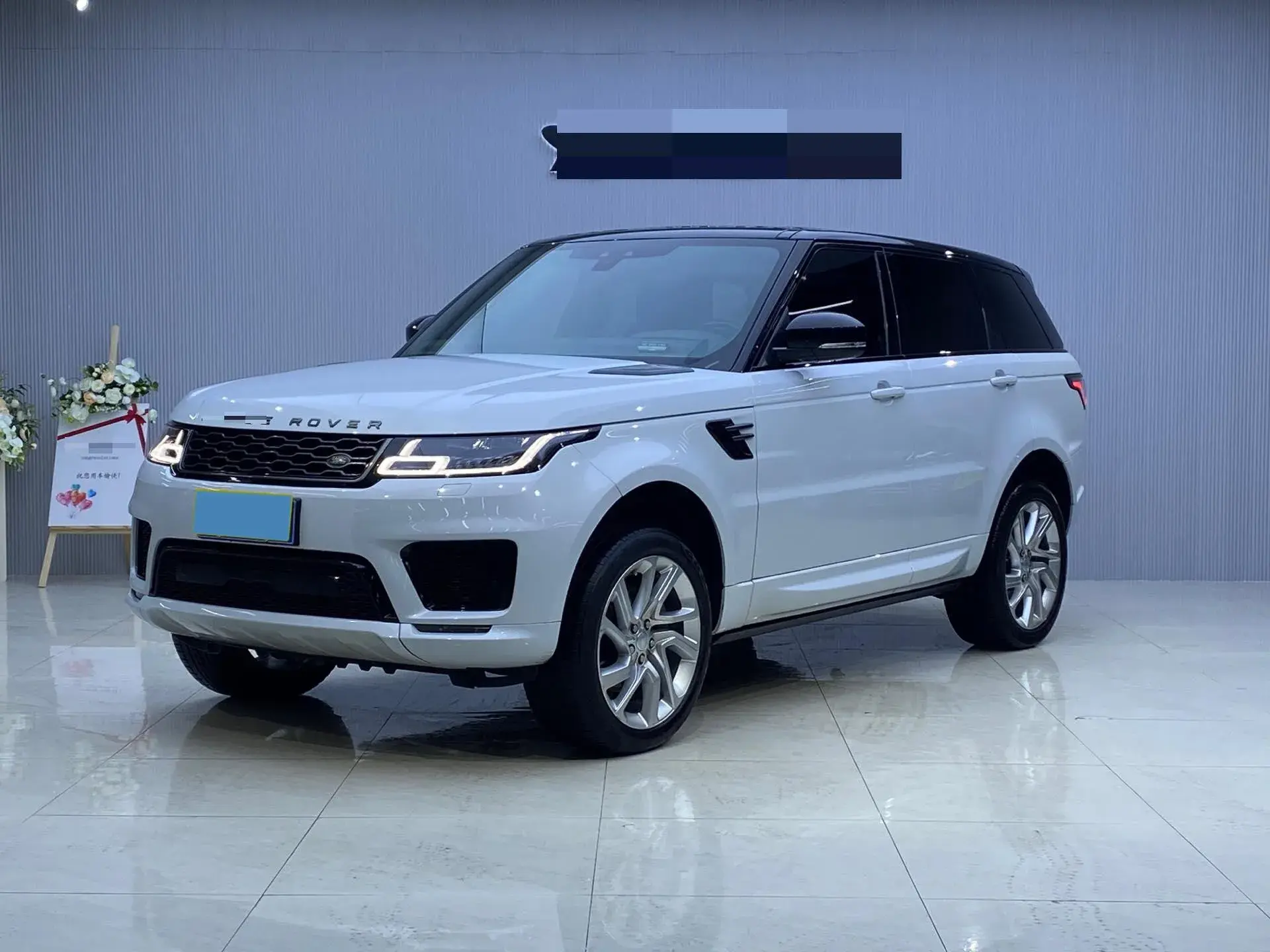 2018 LAND ROVER view 1