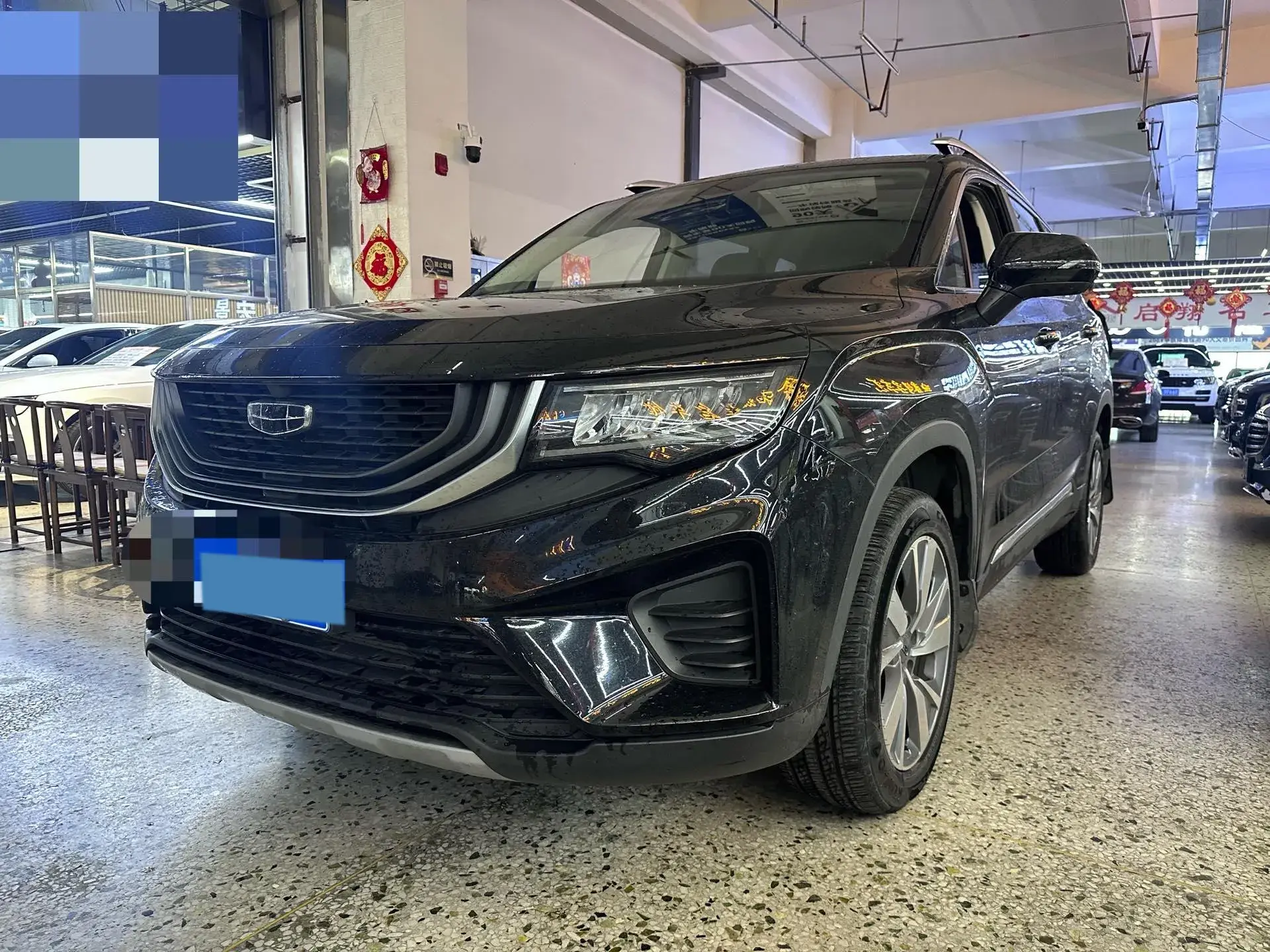 2020 GEELY OKAVANGO view 1