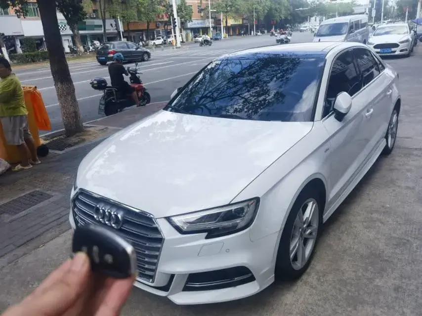 2020 AUDI A3 view 1