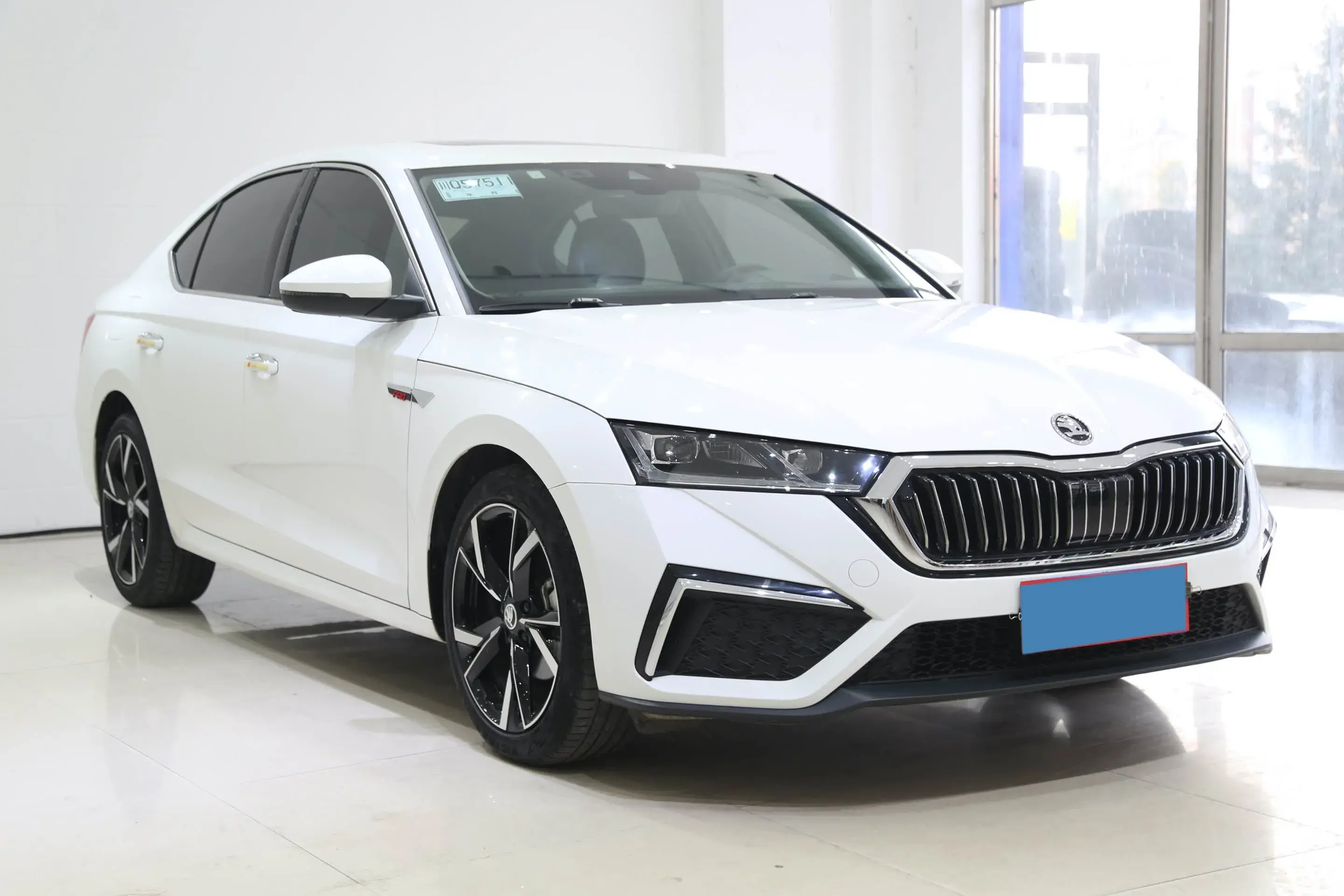 2022 SKODA OCTAVIA thumbnail 3