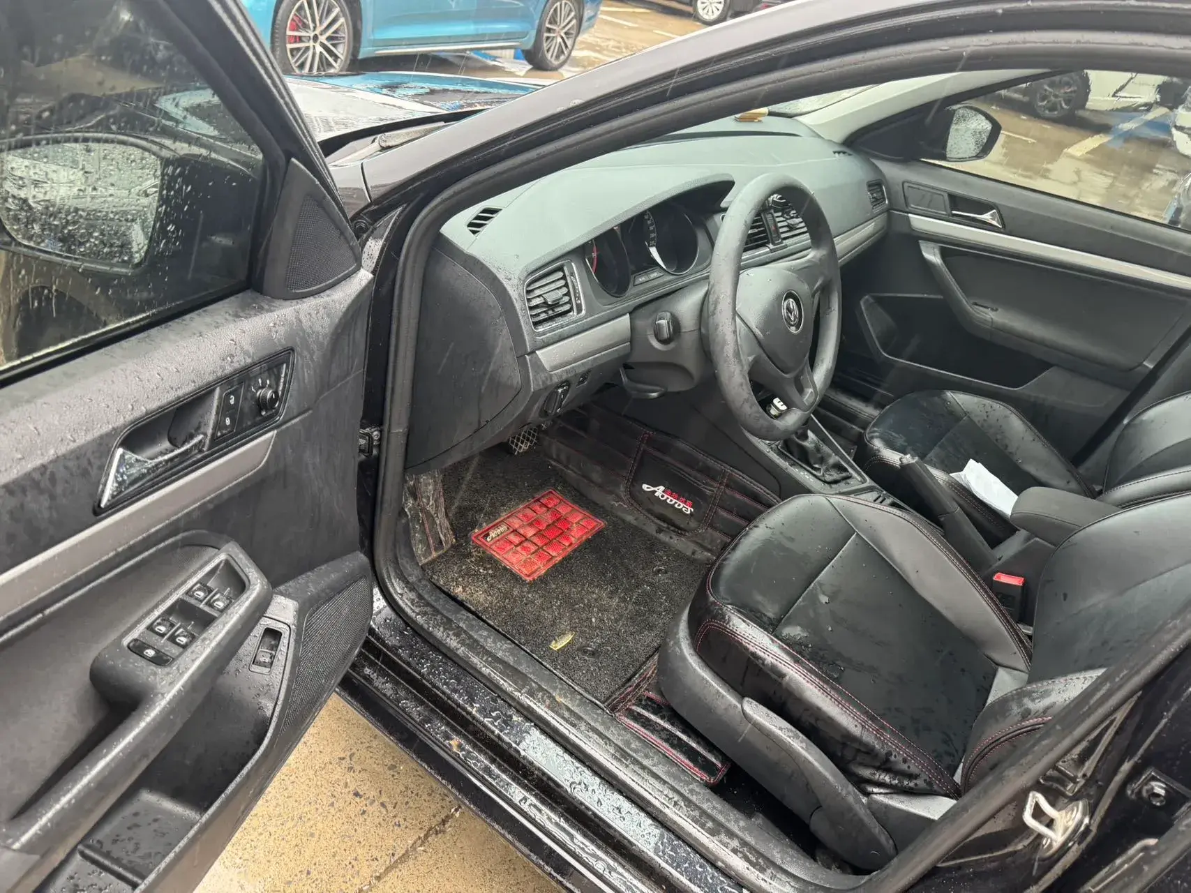 2017 VOLKSWAGEN LAVIDA thumbnail 2