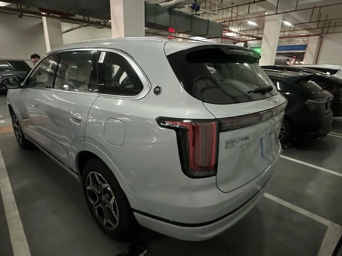 2025 Jetour ShanHai L7 PLUS 1.5T 156HP L4 1DHT PHEV,autocango,china used car exporter,china ev exporter,chinese used car exporter,chinese used ev exporter