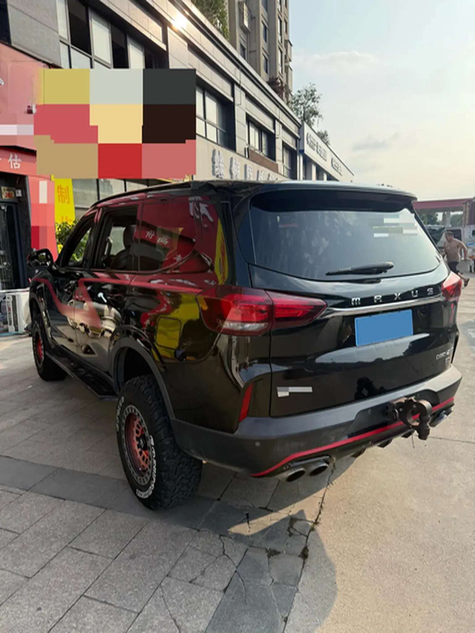 2017 MAXUS D90 thumbnail 3