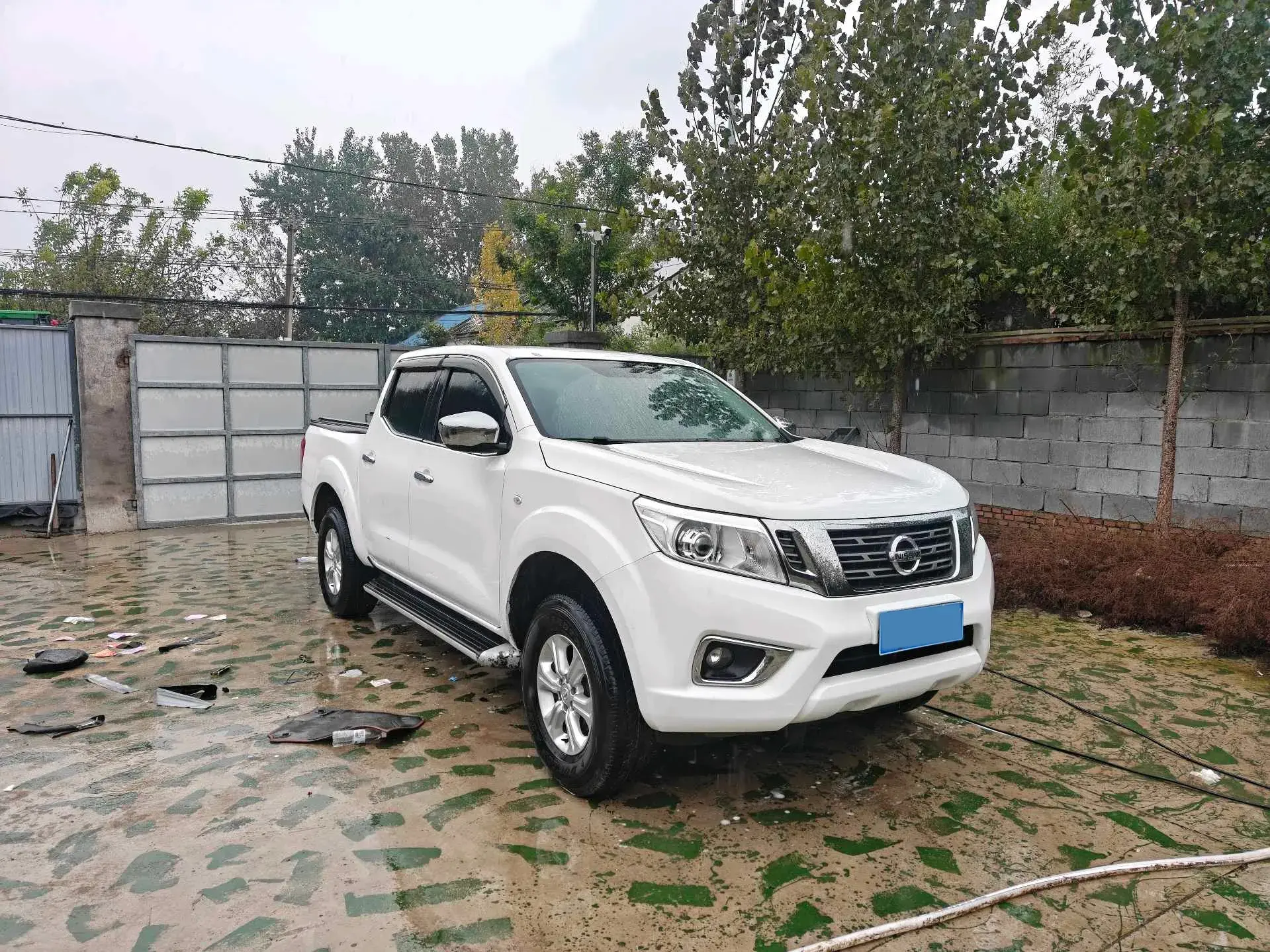 2017 NISSAN NAVARA thumbnail 3