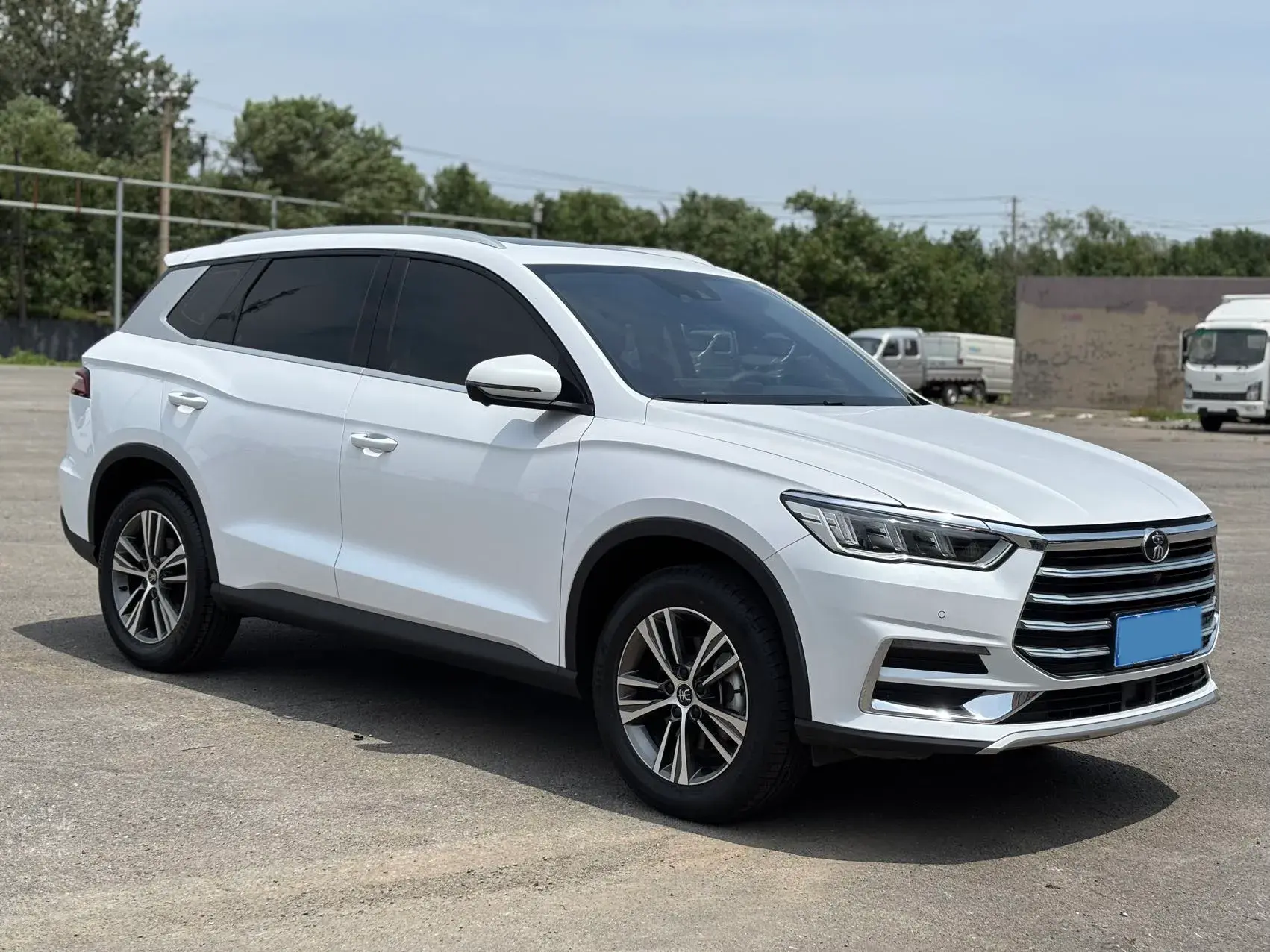 2019 BYD SONG thumbnail 3