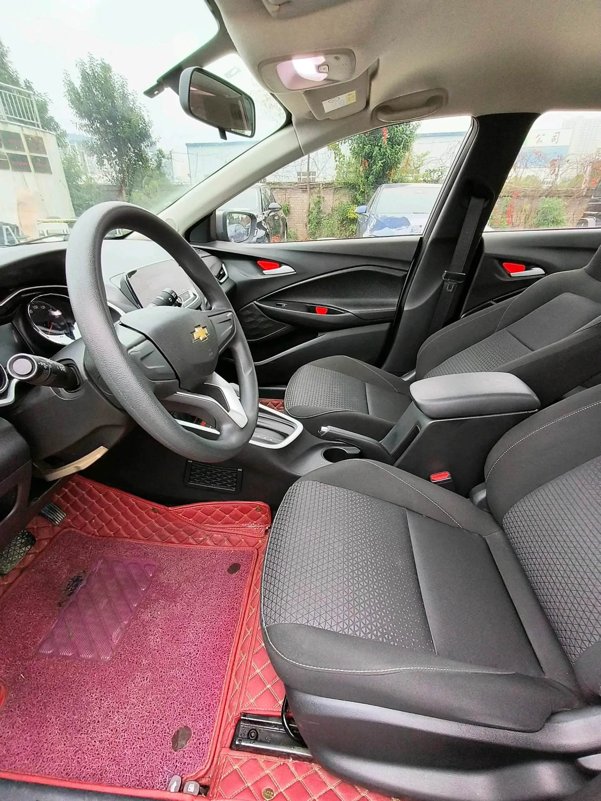 2020 CHEVROLET CAVALIER thumbnail 4