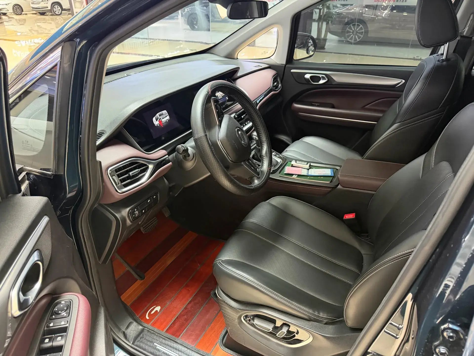 2021 GAC TRUMPCHI thumbnail 4