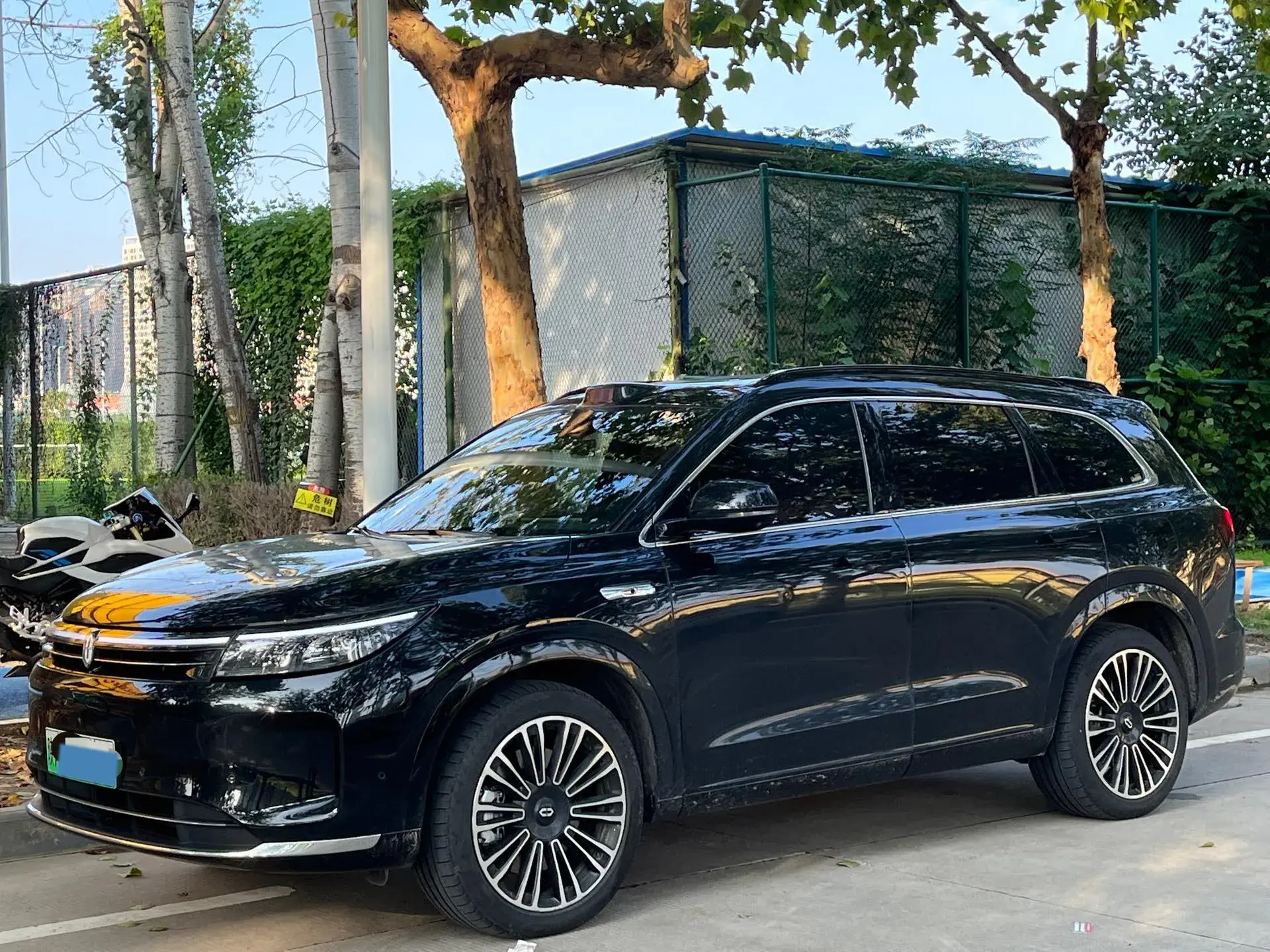 2024 AITO AITO view 1