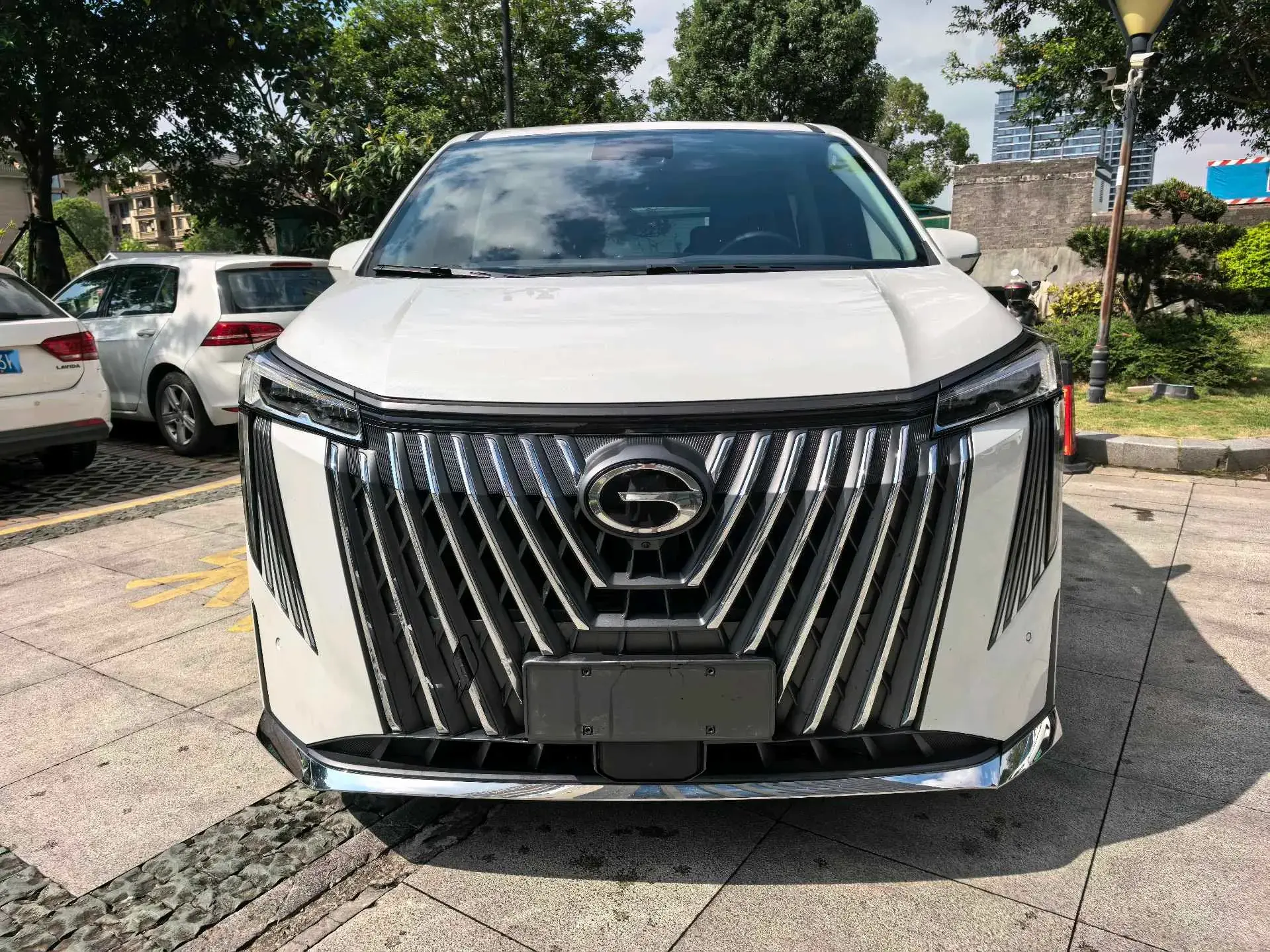 2023 GAC TRUMPCHI thumbnail 2