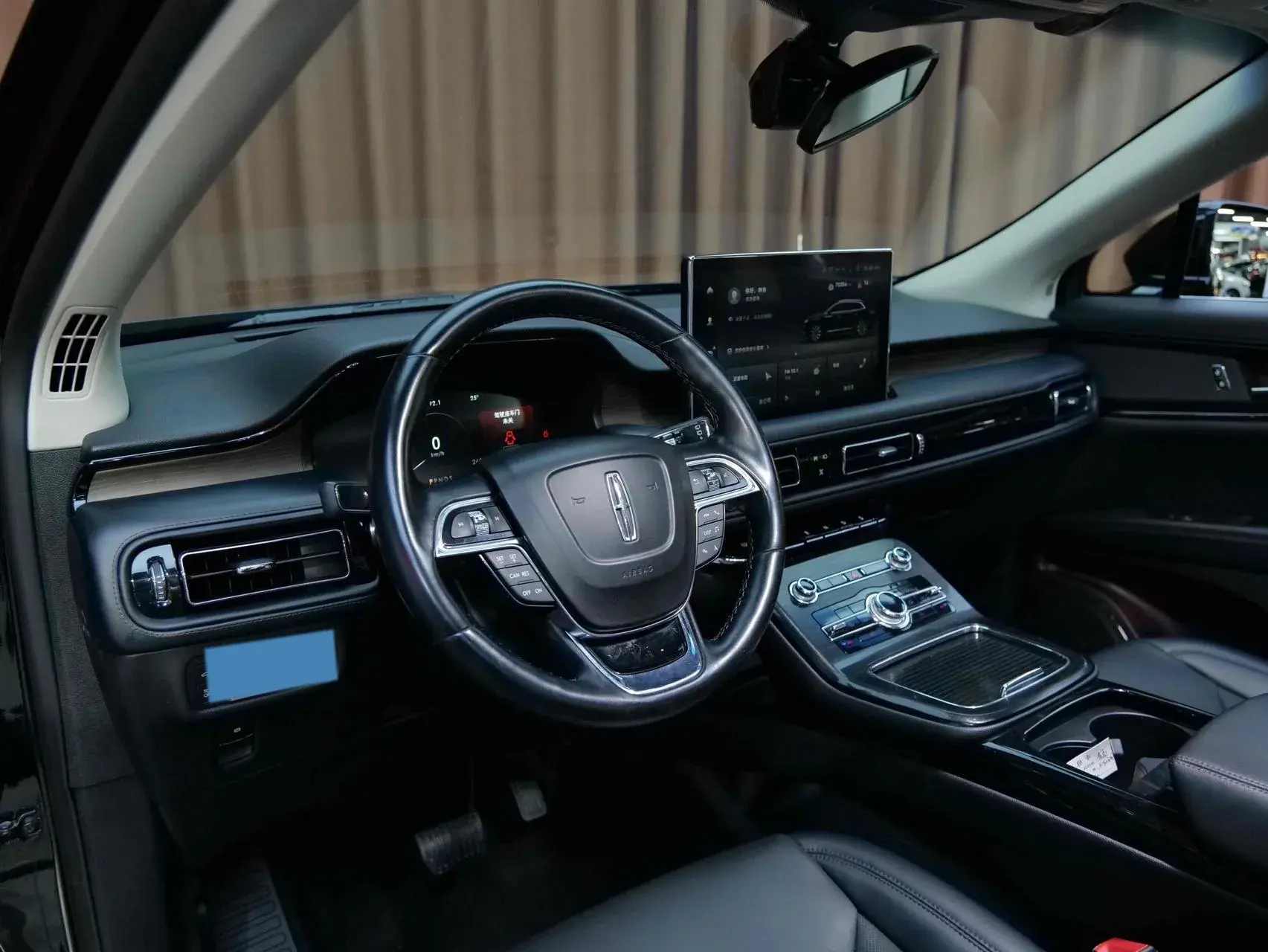 2021 LINCOLN NAUTILUS thumbnail 2