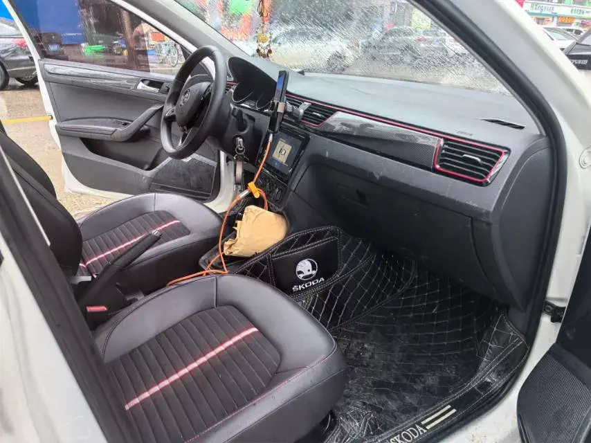 2020 SKODA RAPID thumbnail 3