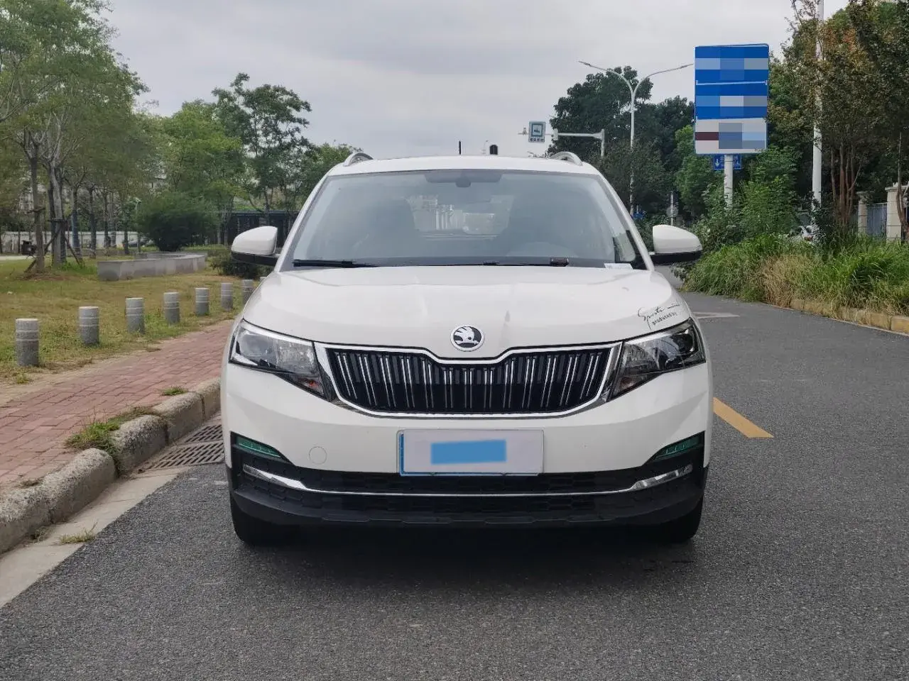 2021 SKODA KAMIQ view 1