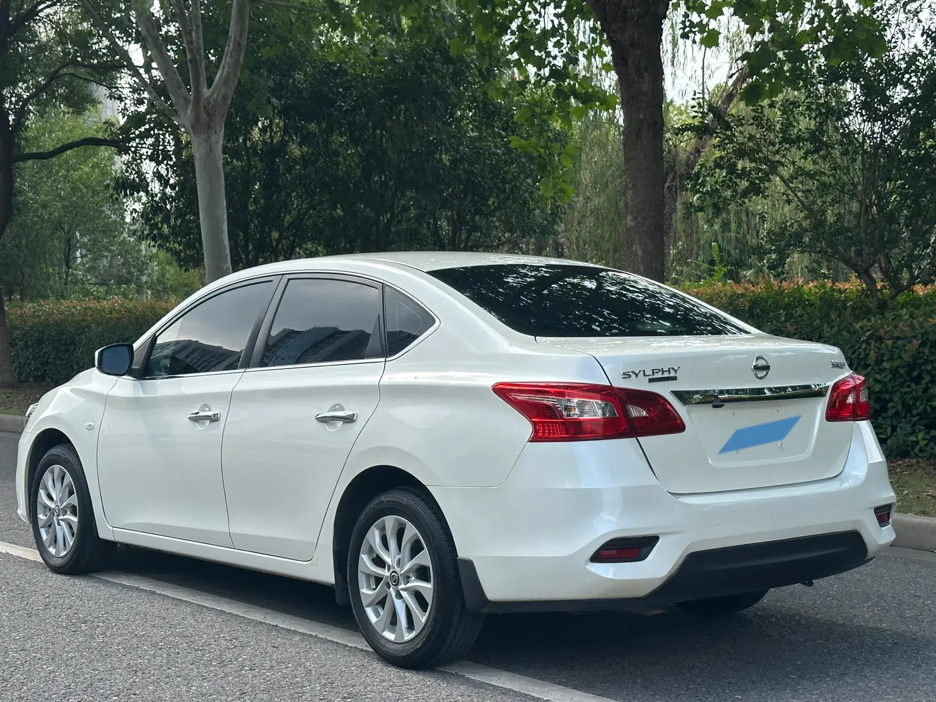 2022 NISSAN SYLPHY thumbnail 4