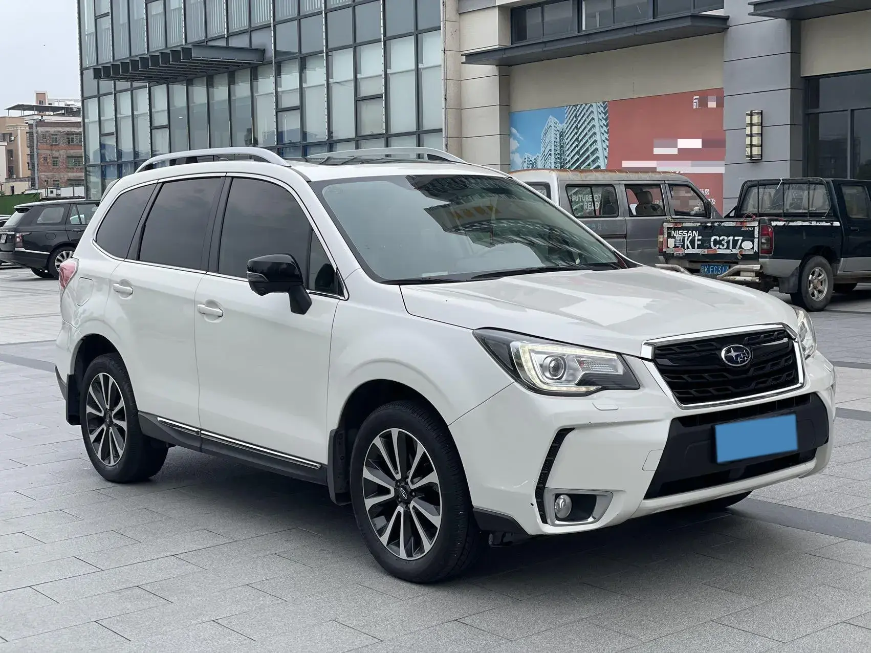 2018 SUBARU FORESTER thumbnail 3