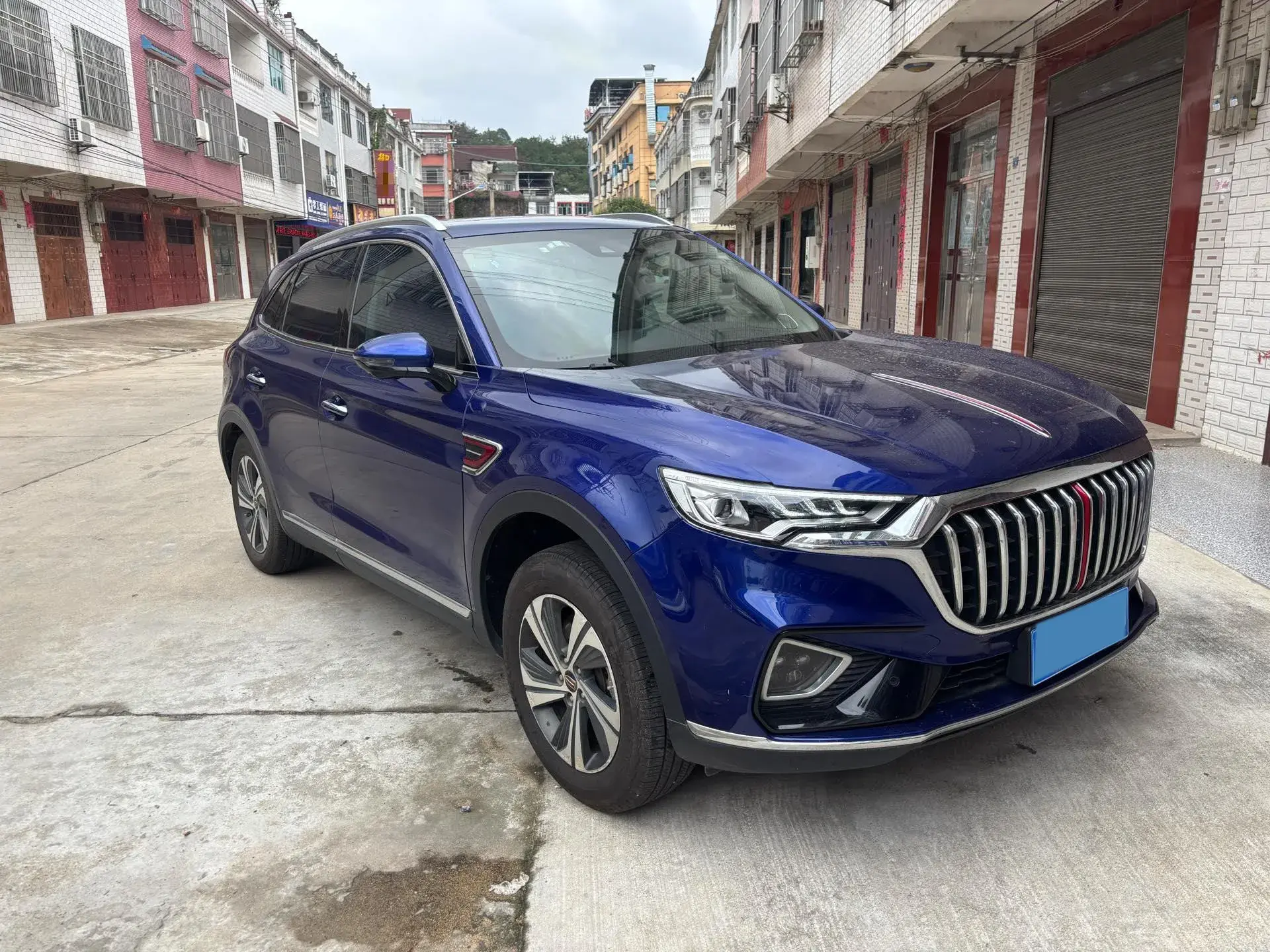 2019 HONGQI HS5 thumbnail 3