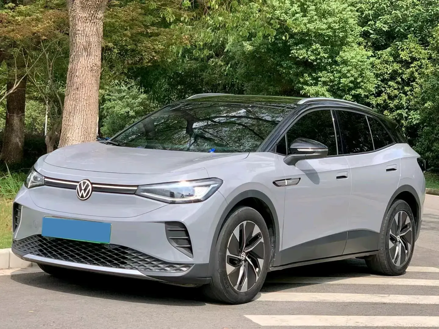 2022 VOLKSWAGEN ID.4 view 1