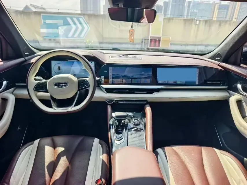 2021 GEELY MONJARO thumbnail 4