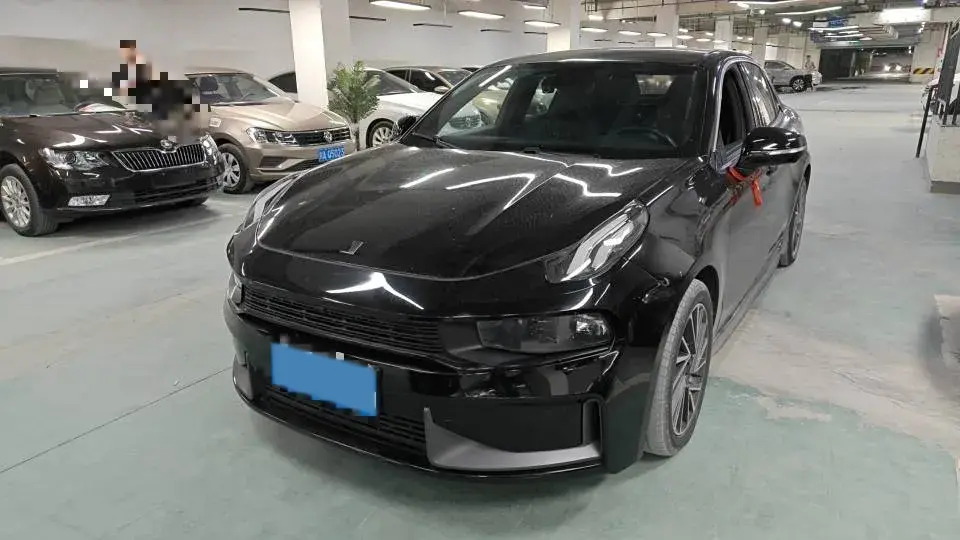 2022 LYNK&CO 03 view 1