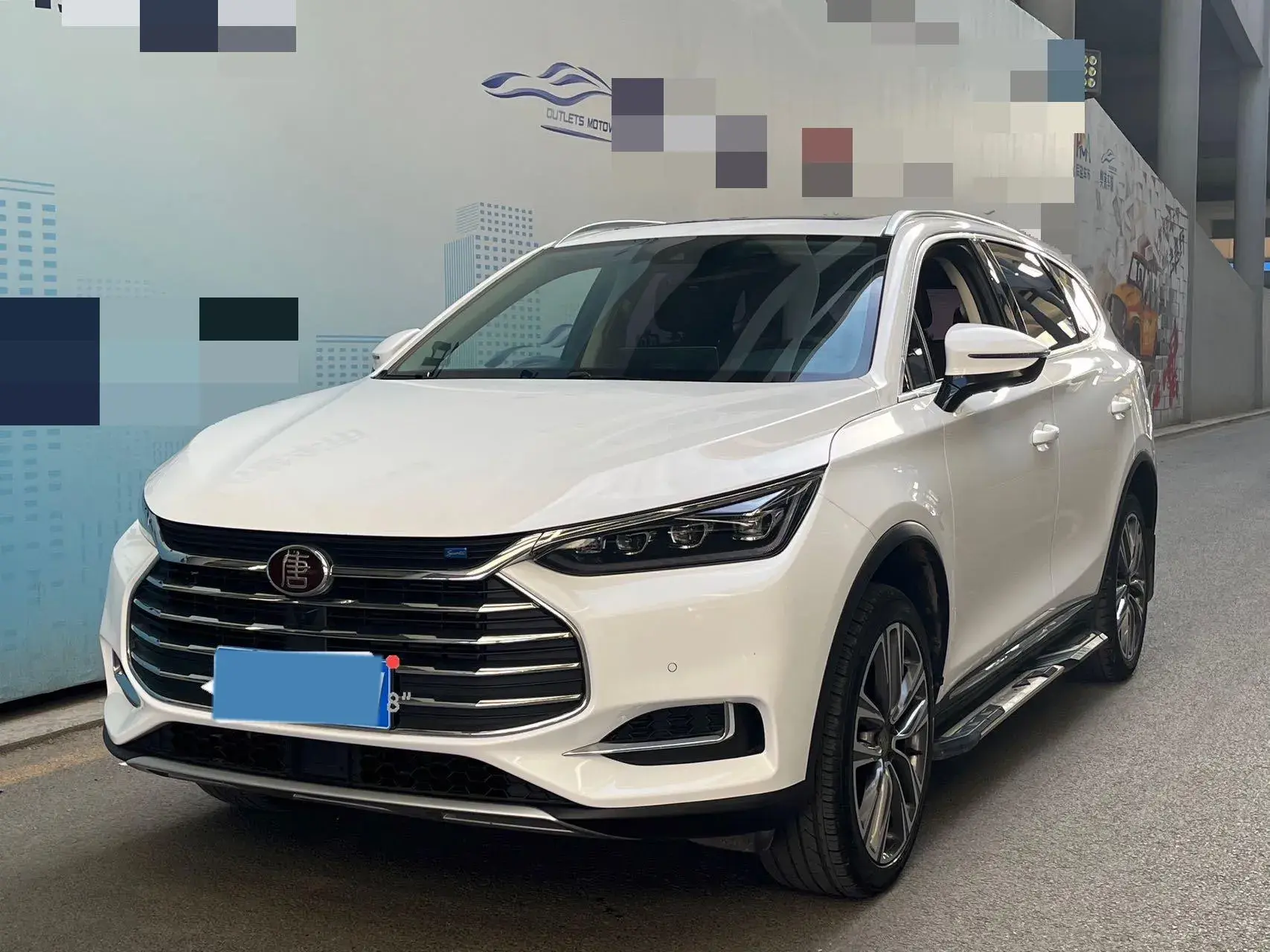 2018 BYD TANG view 1