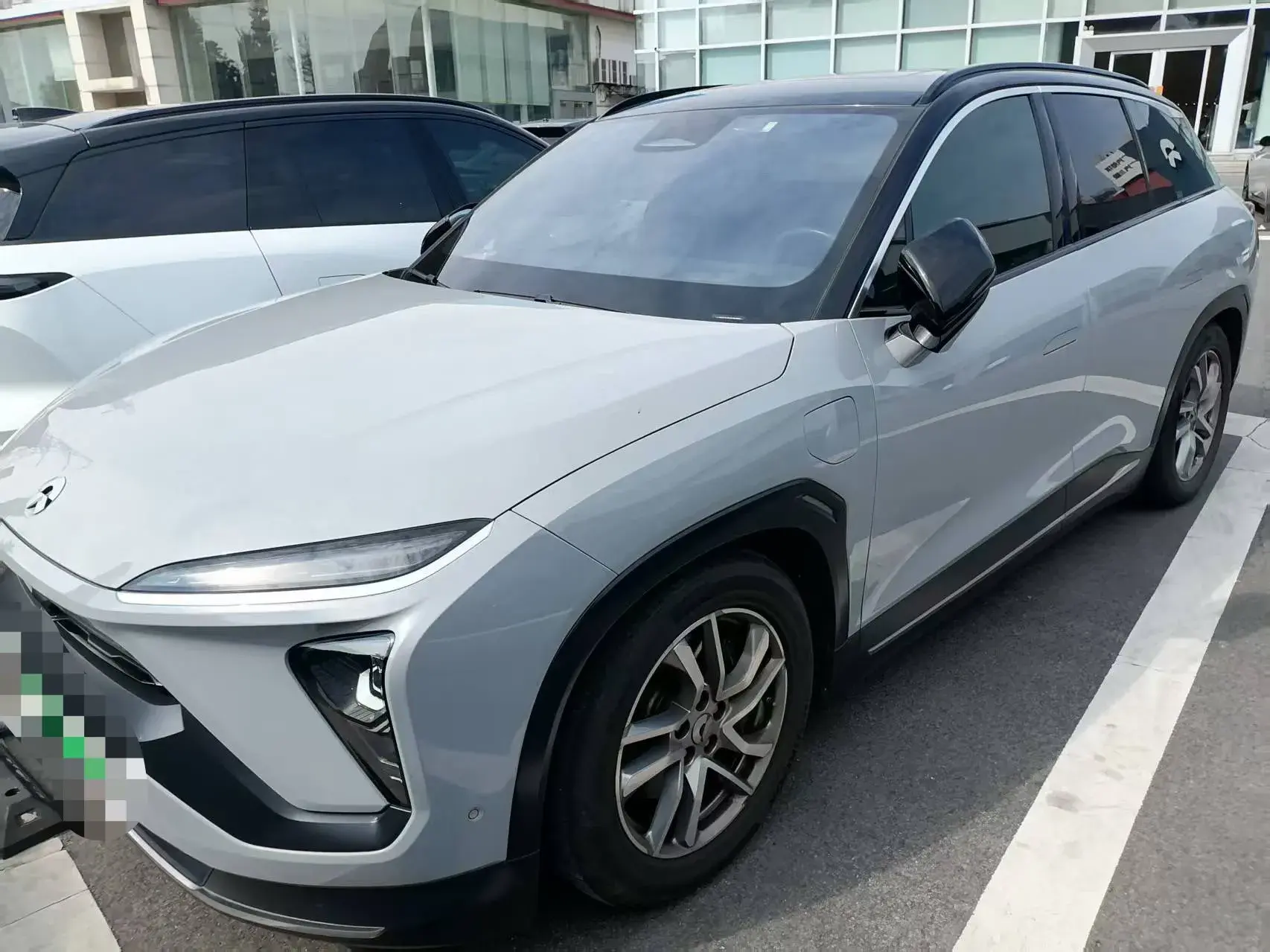 2020 NIO ES6 view 1
