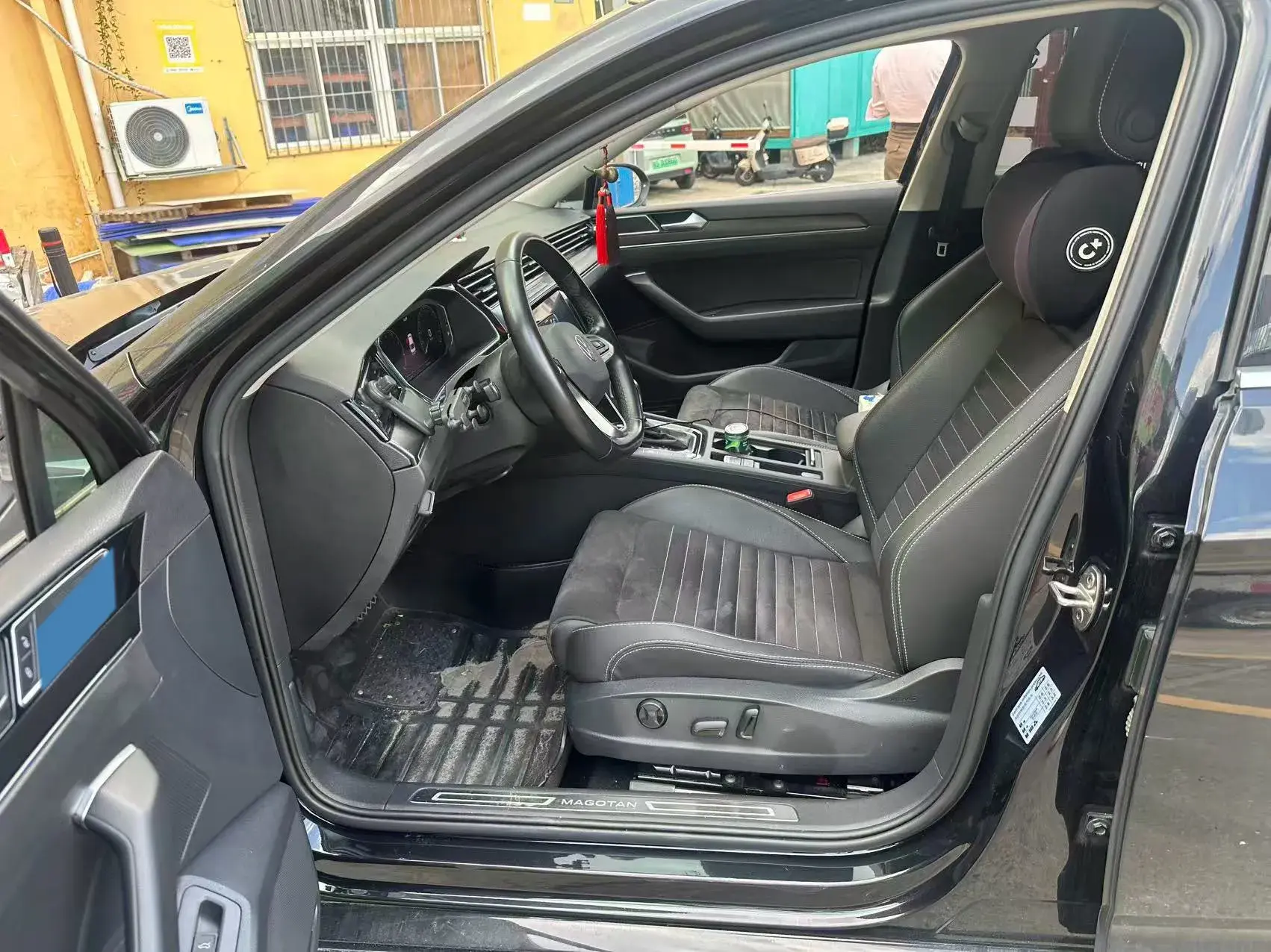 2021 VOLKSWAGEN MAGOTAN thumbnail 2