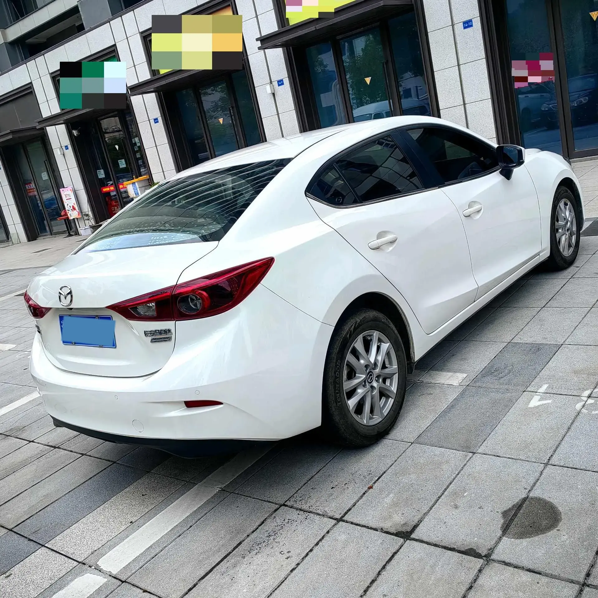 2017 MAZDA 3 thumbnail 4