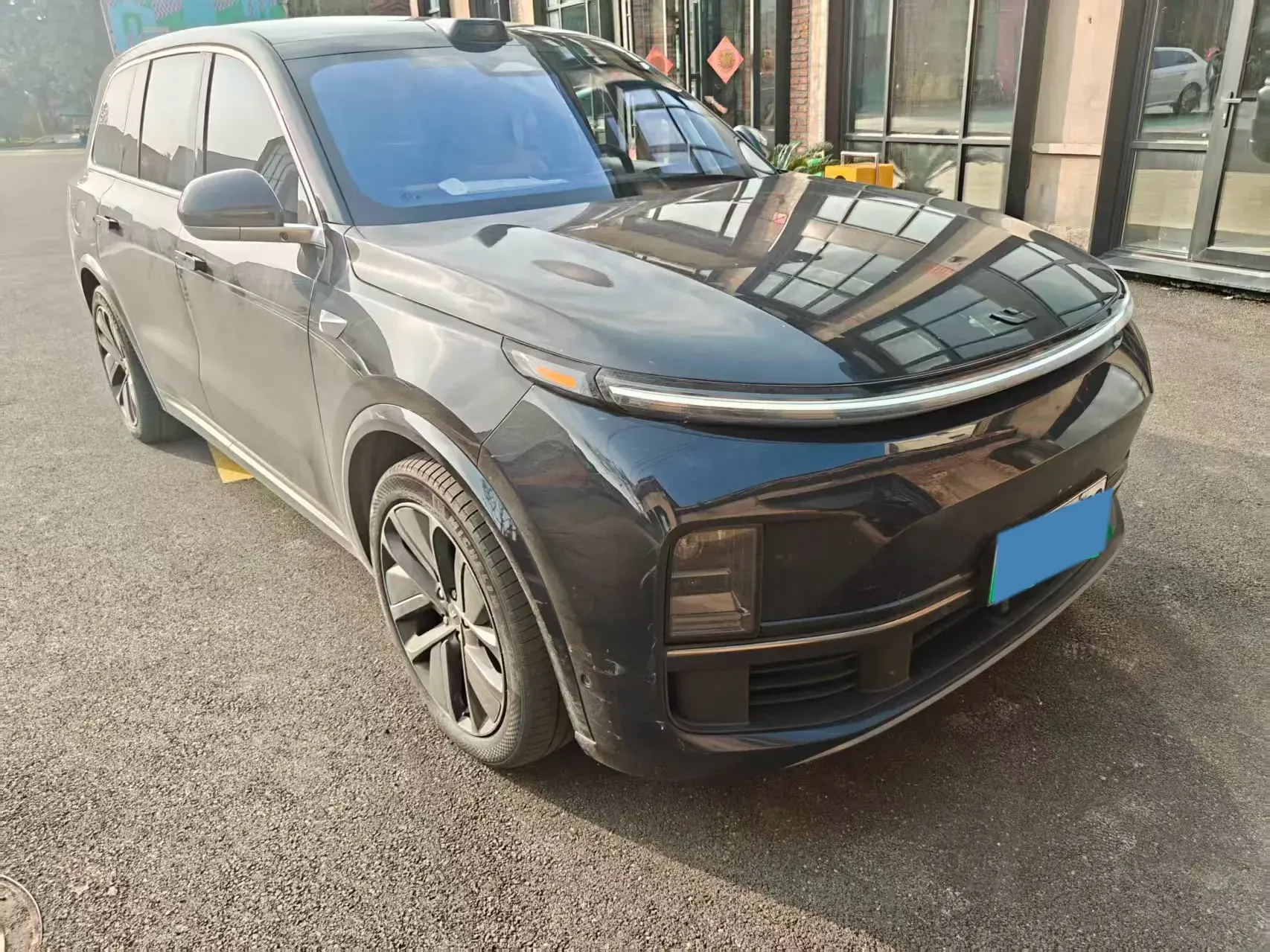 2022 LI L9 thumbnail 2