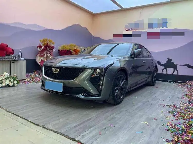 2024 CADILLAC CT5 view 1