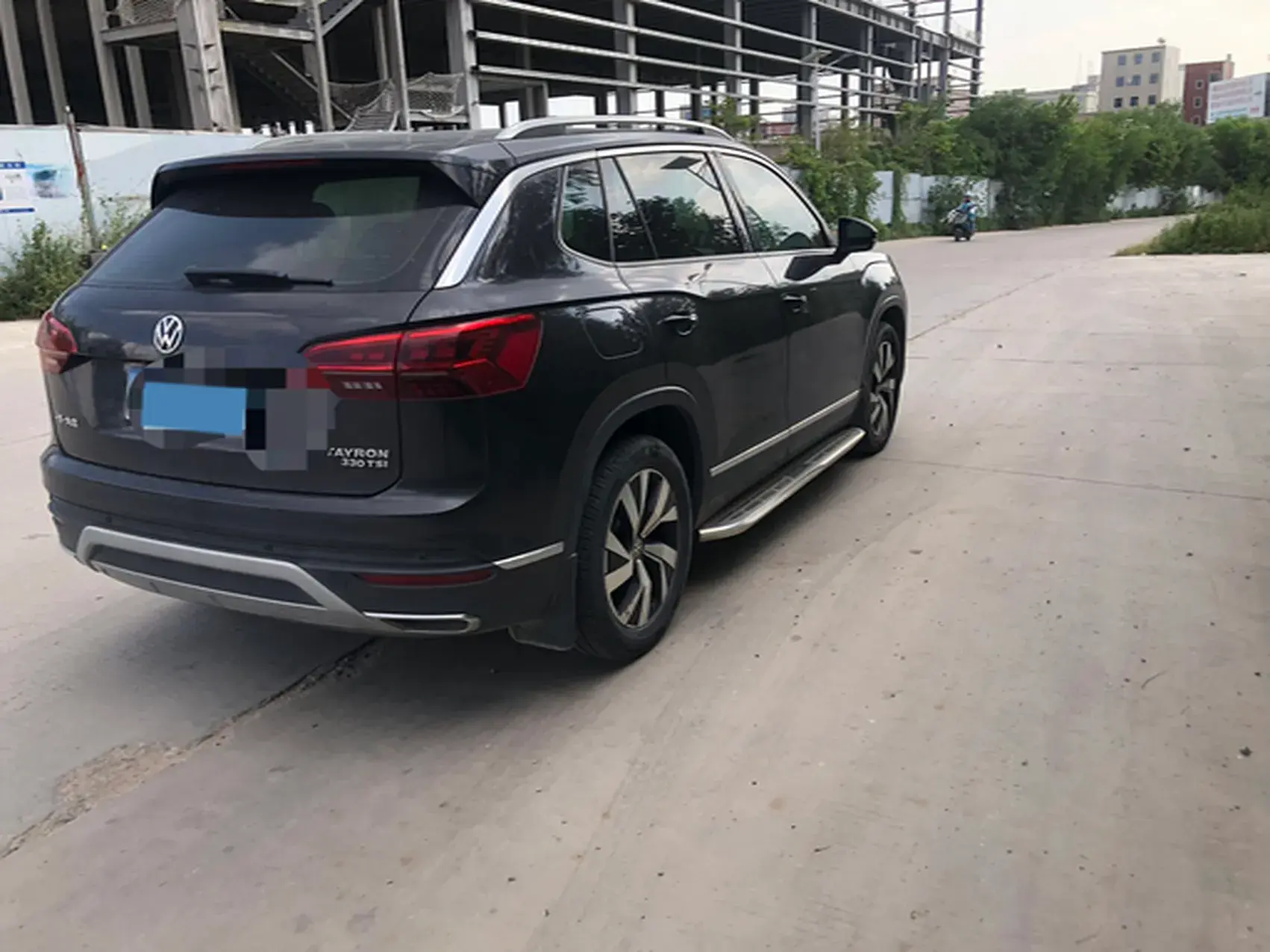 2019 VOLKSWAGEN TAYRON thumbnail 2