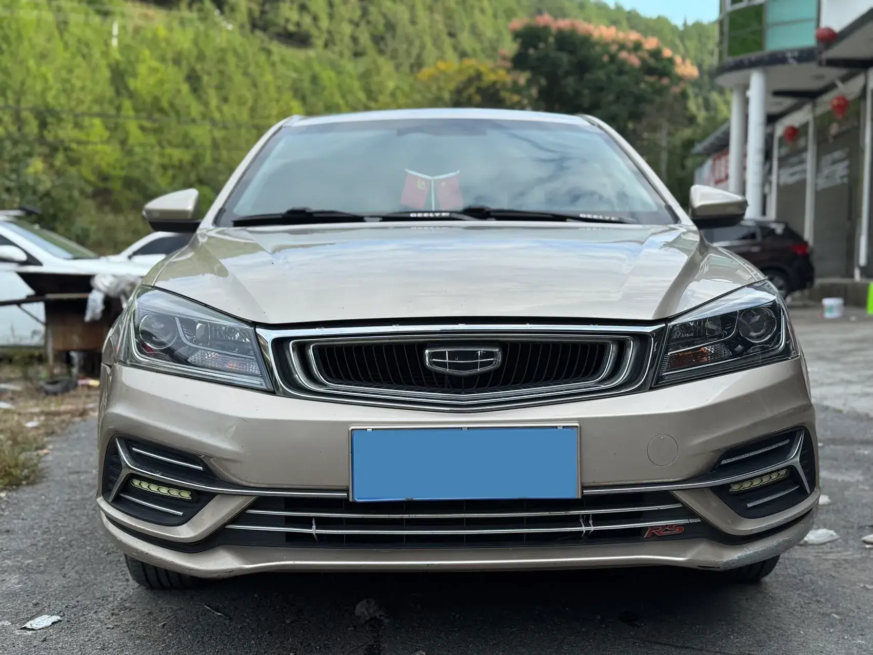2019 GEELY EMGRAND thumbnail 2
