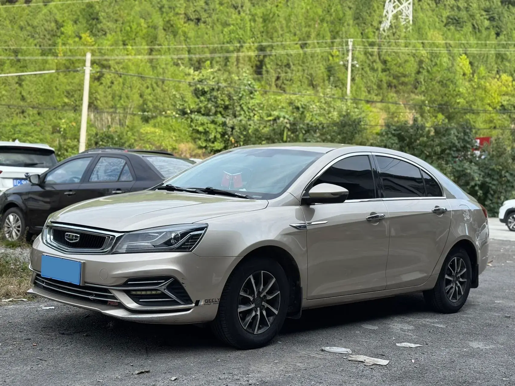 2019 GEELY EMGRAND view 1