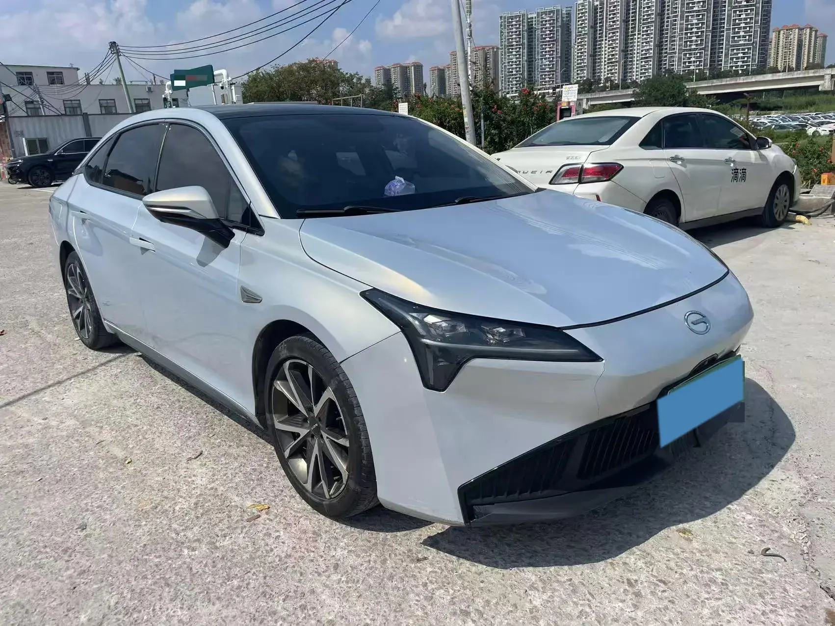 2022 AION S thumbnail 3