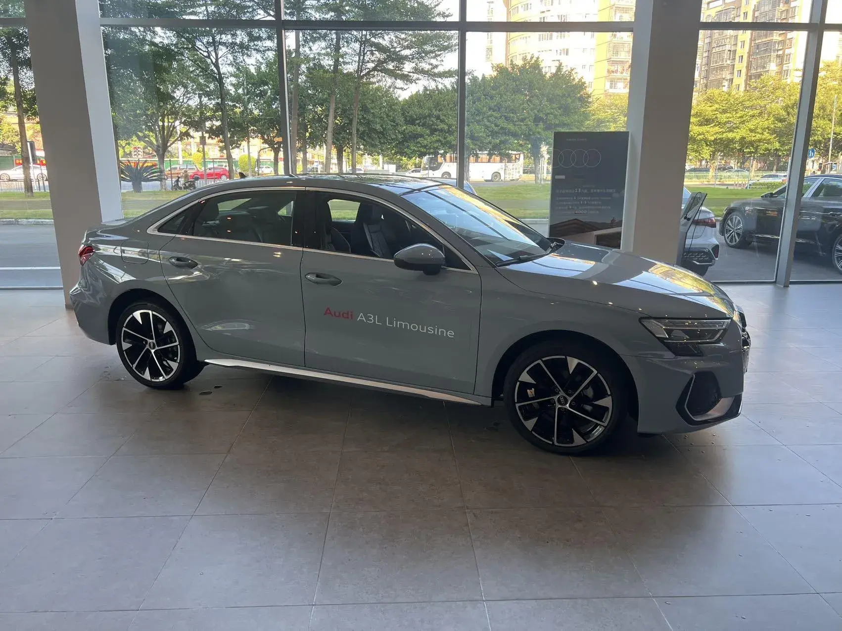 2025 AUDI A3 thumbnail 3