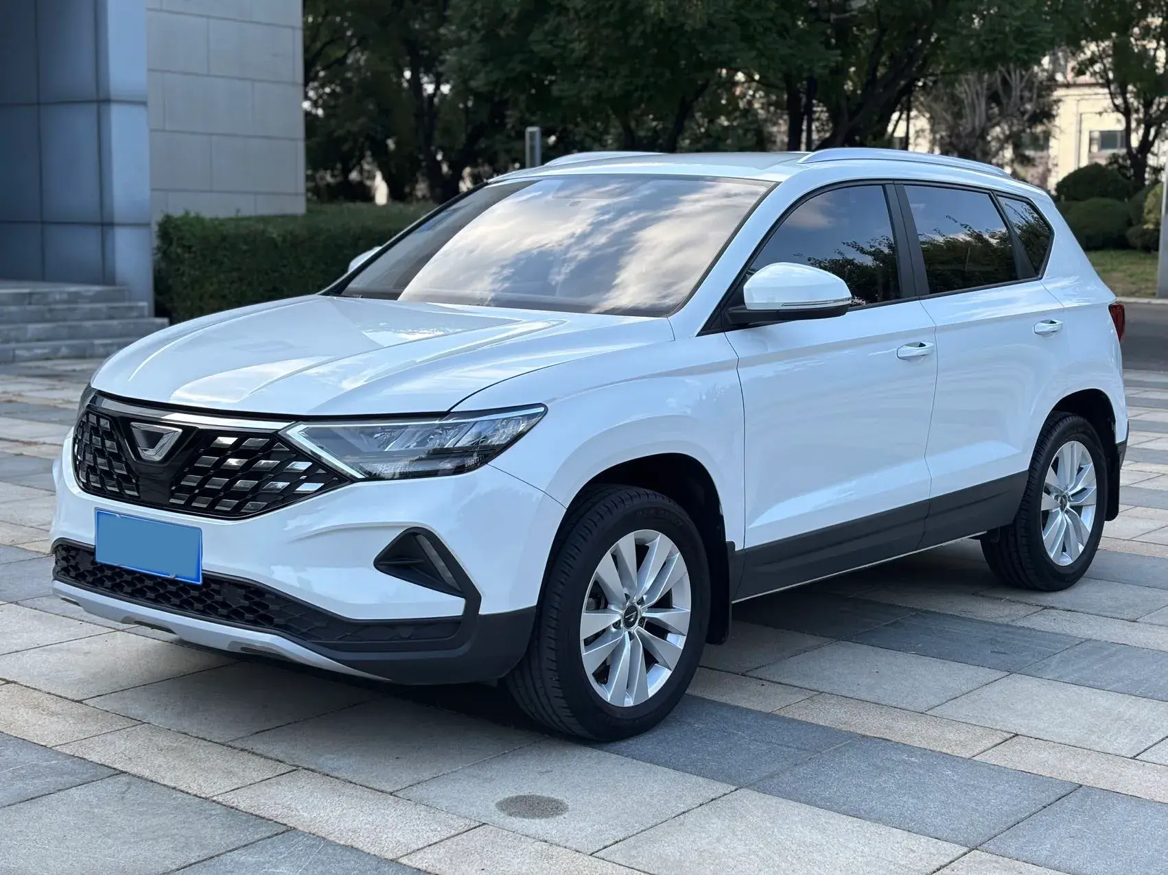 2022 JETTA VS5 view 1