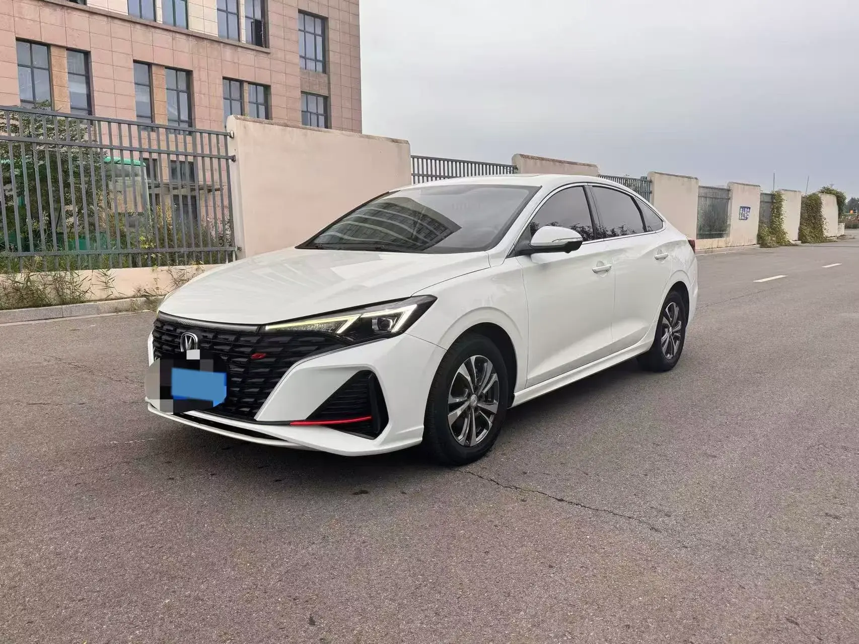 2022 CHANGAN EADO view 1