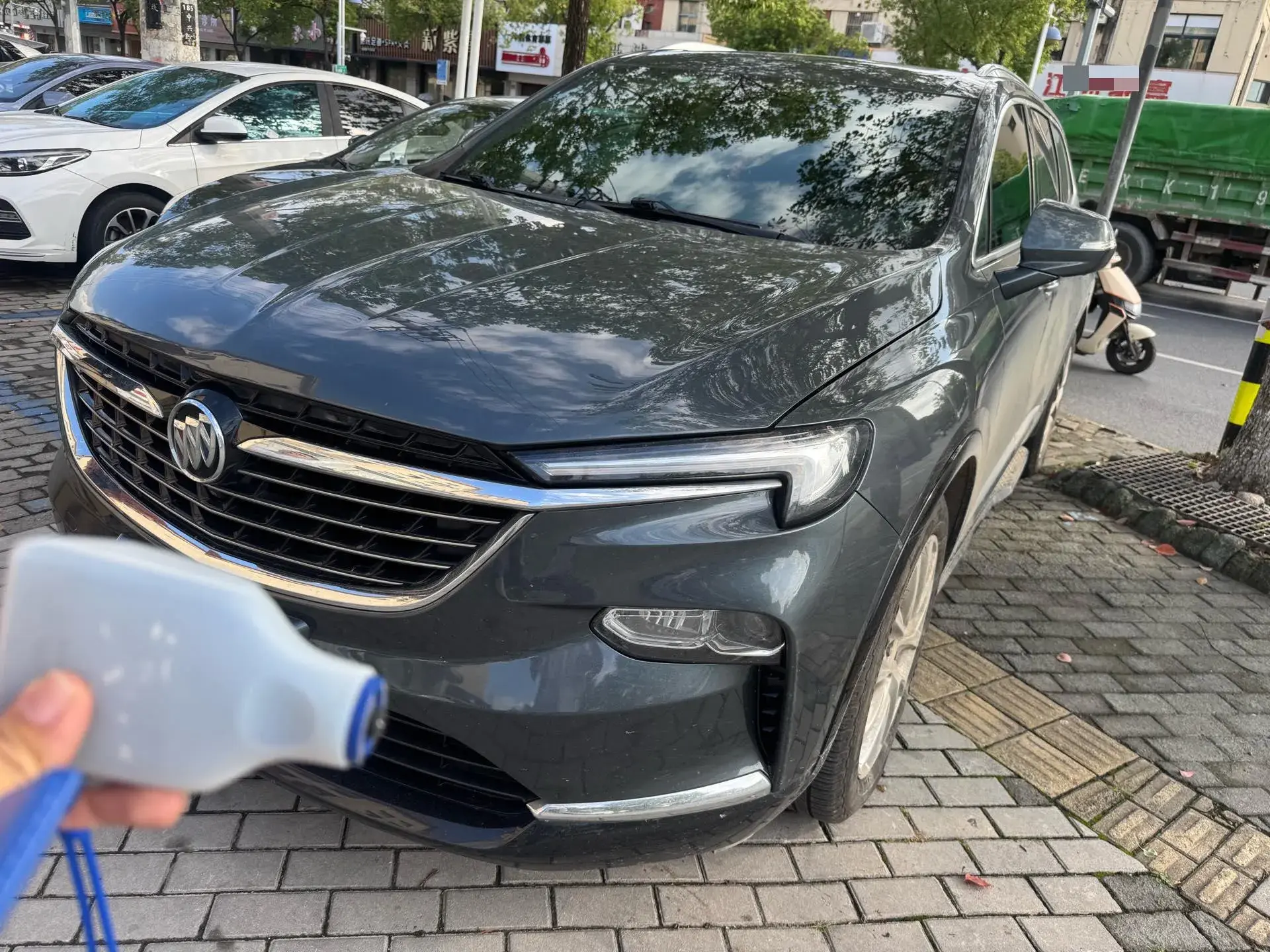 2020 BUICK ENCLAVE view 1