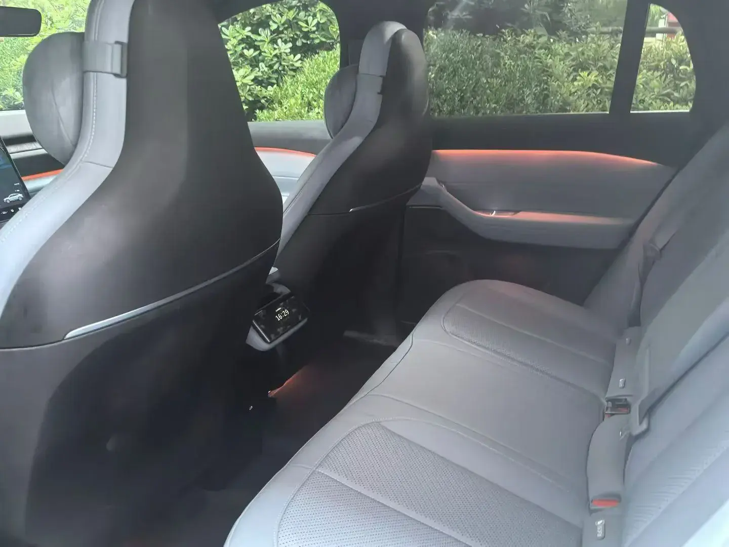 2023 NIO EC6 thumbnail 4