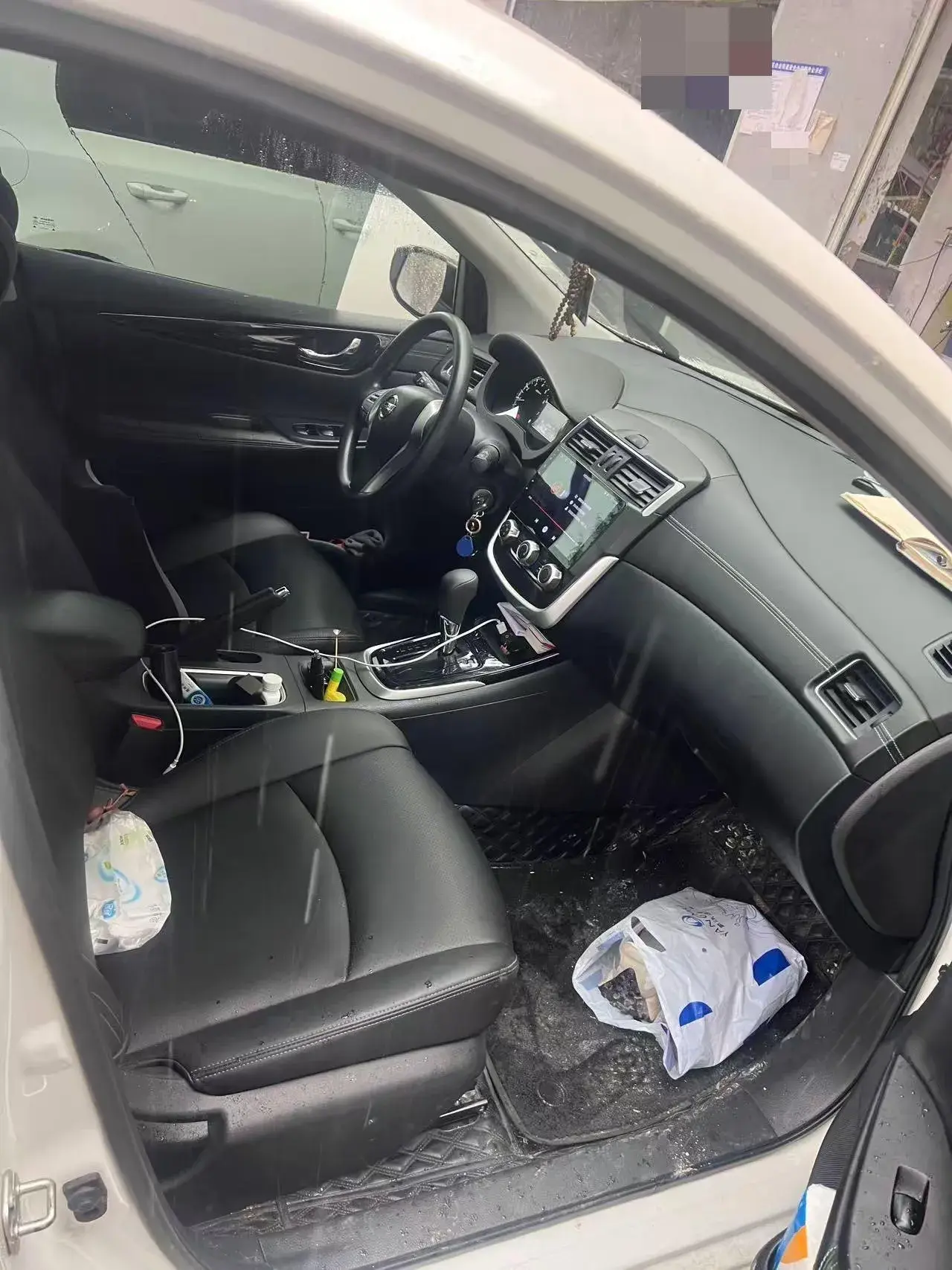 2024 NISSAN TIIDA thumbnail 4